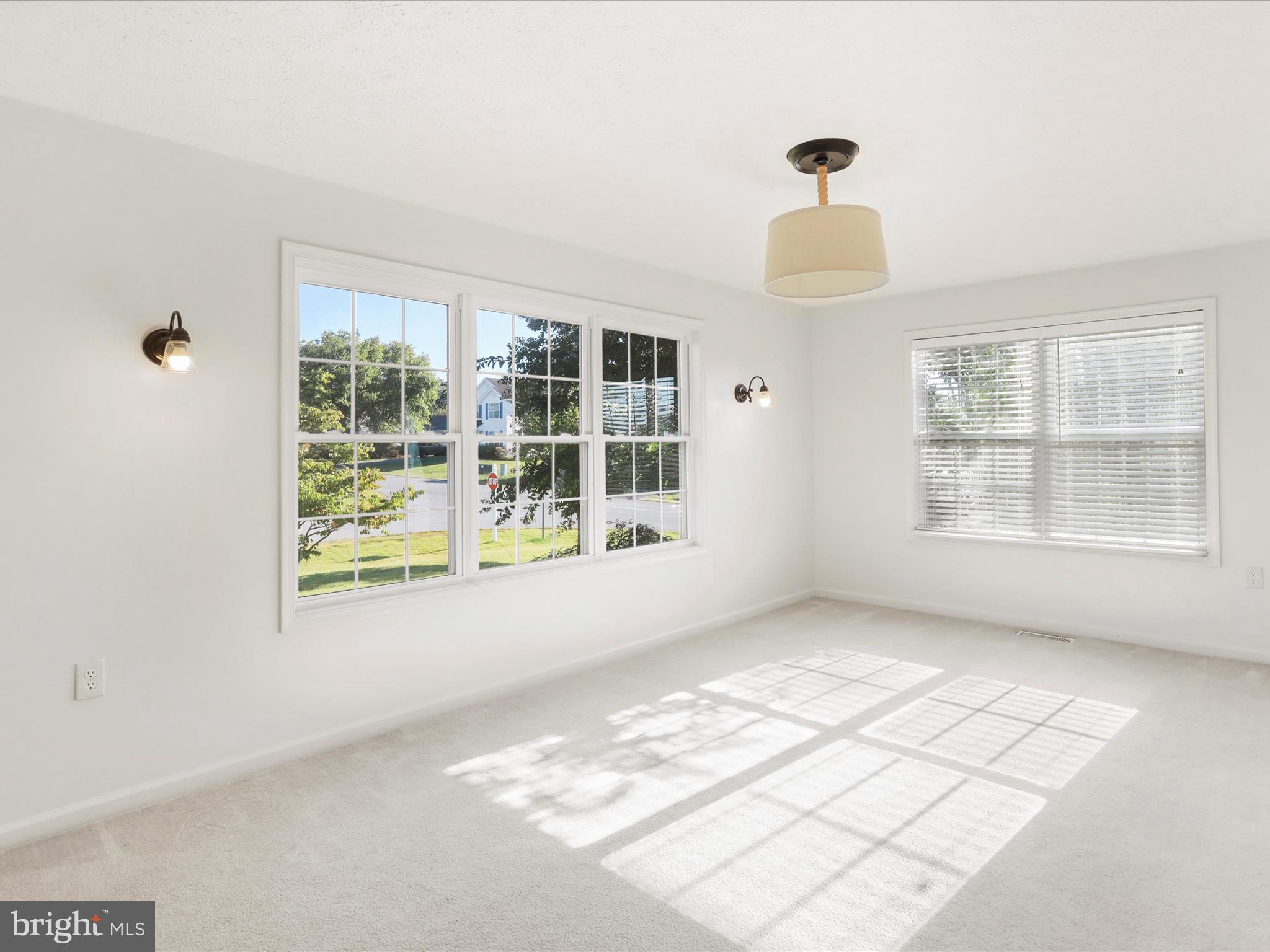 BRIAR RUN - Residential