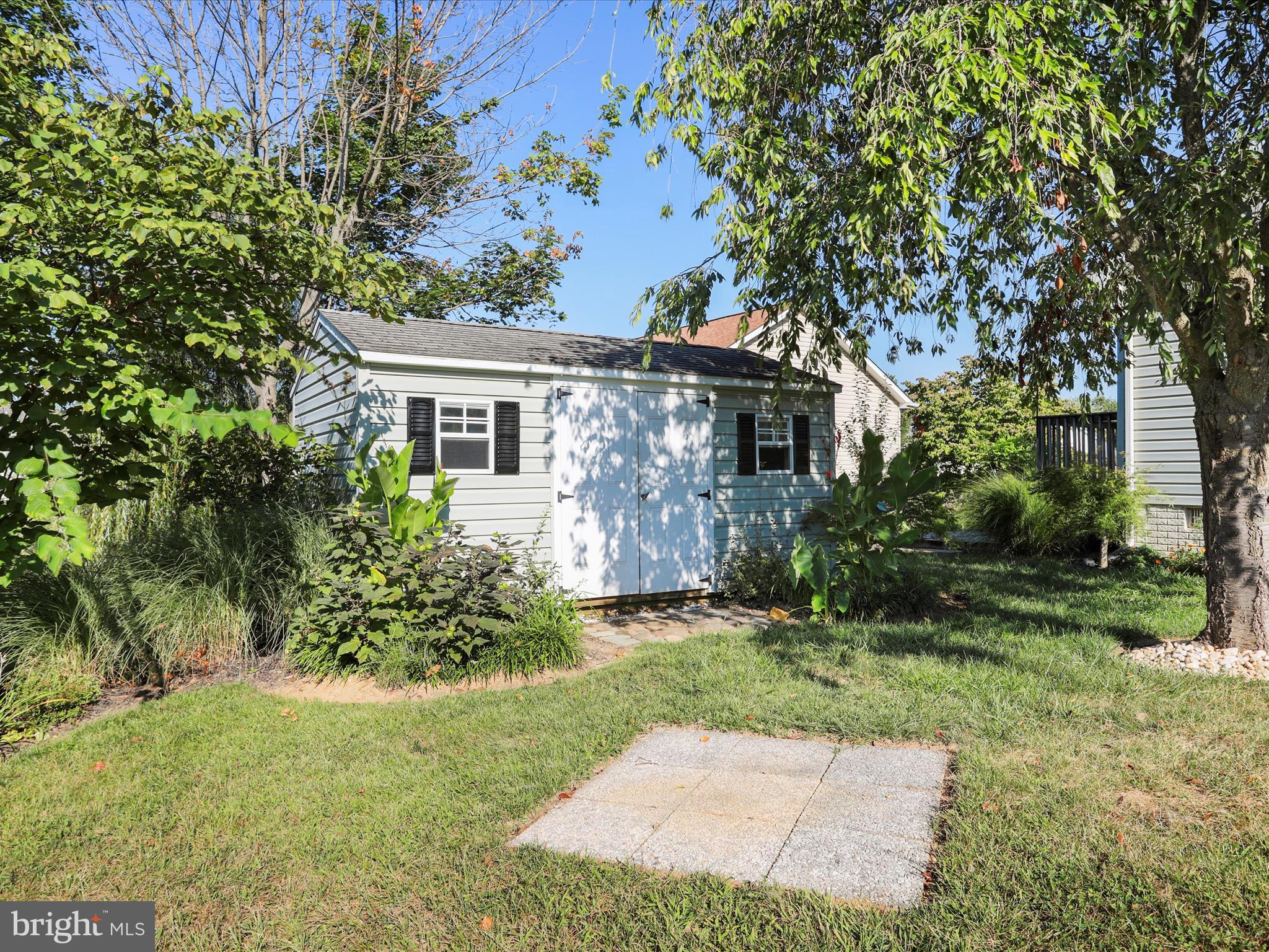 BRIAR RUN - Residential