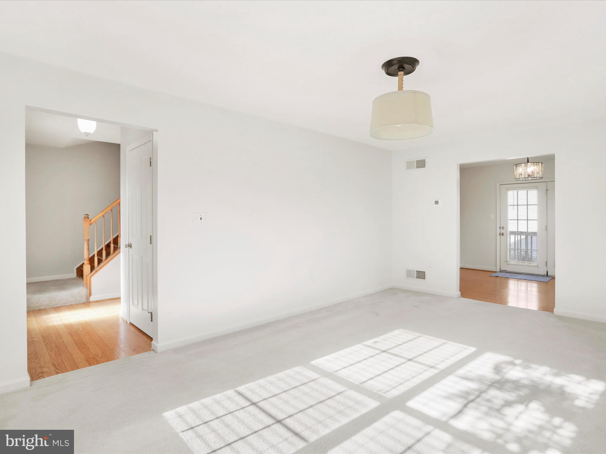 BRIAR RUN - Residential