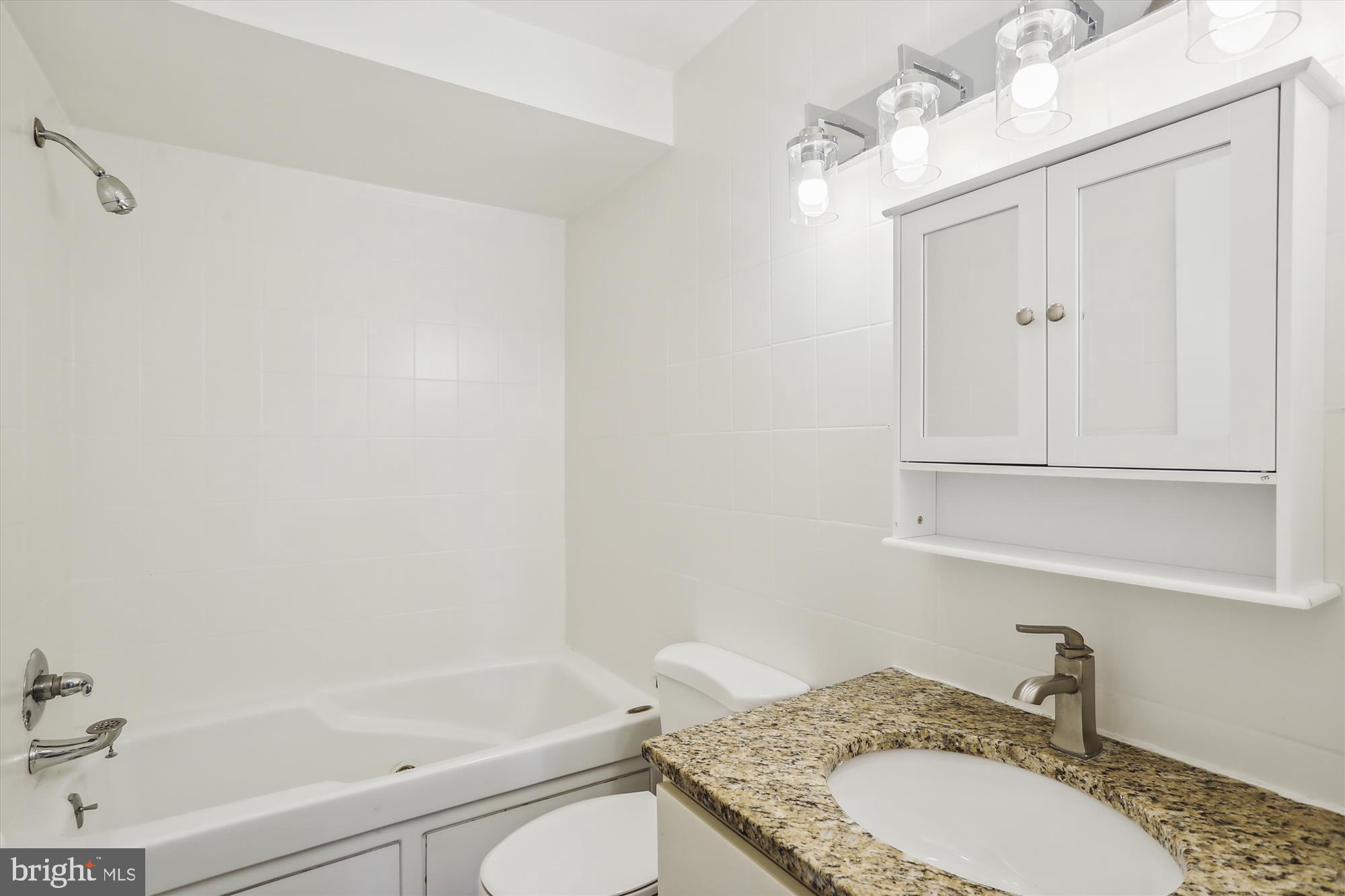 WYNGATE - Residential Lease