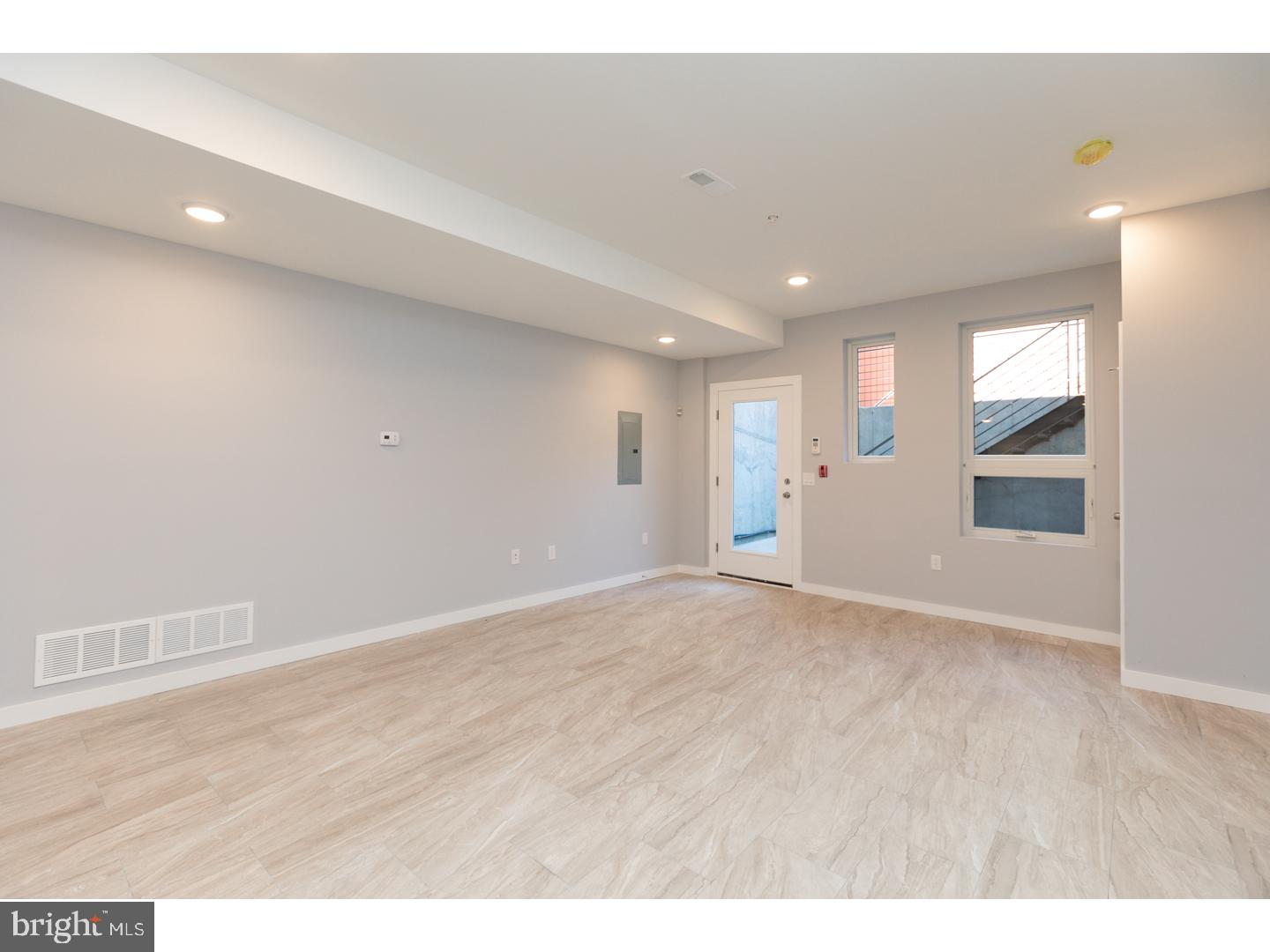 FISHTOWN - Residential Lease
