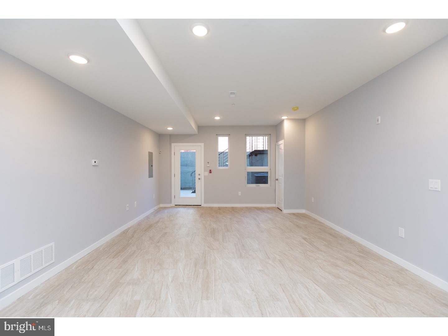 FISHTOWN - Residential Lease