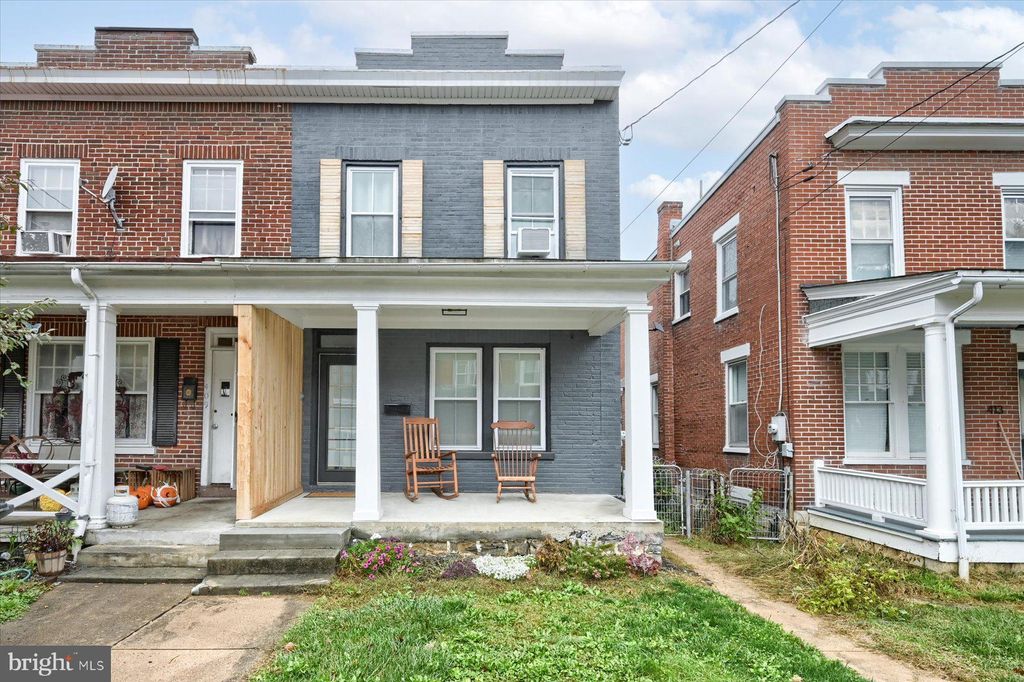 Photo of 411 E ROSS ST, LANCASTER, PA 17602 (MLS # PALA2027034)