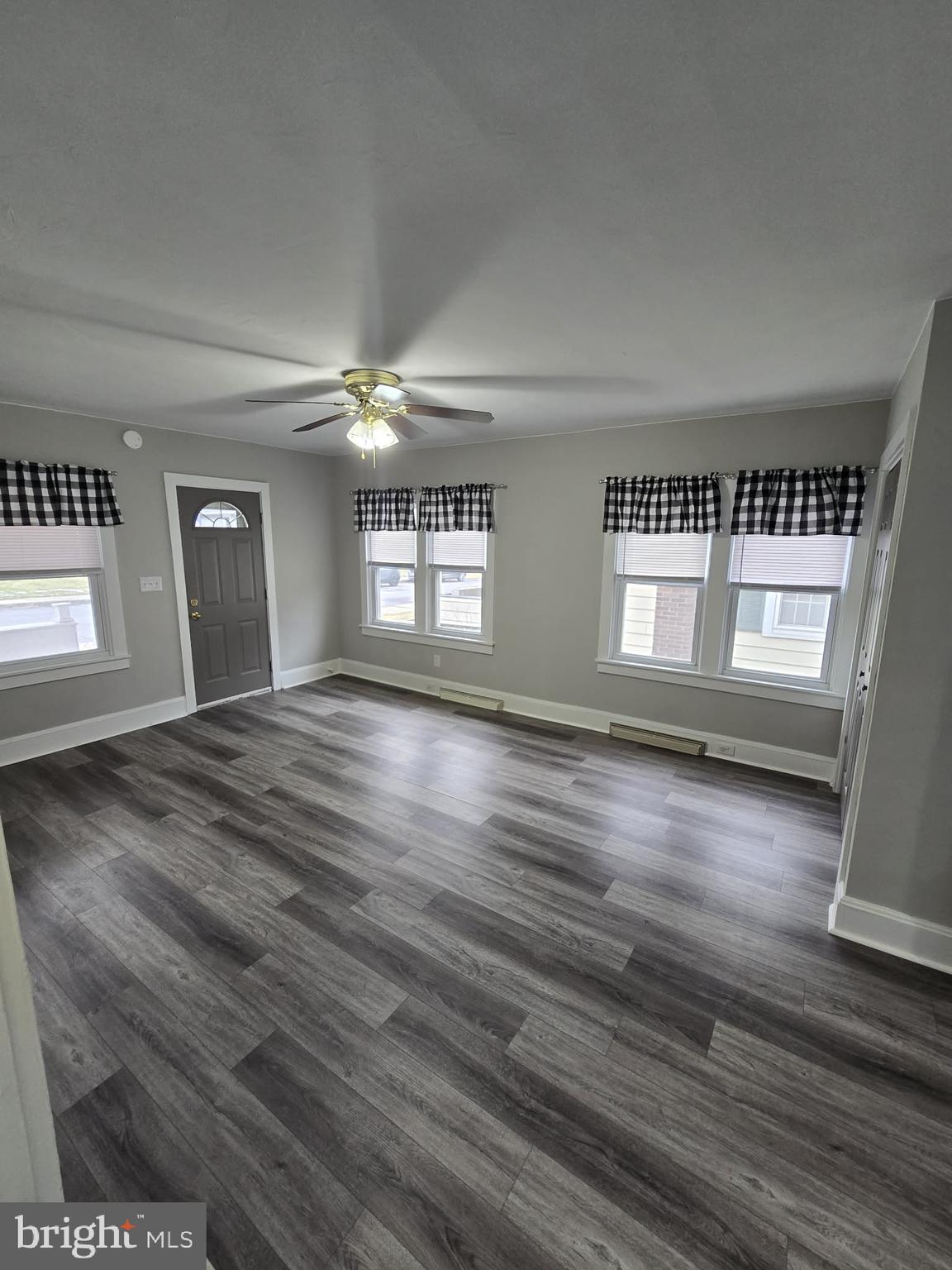 LEWISTOWN BORO - Residential