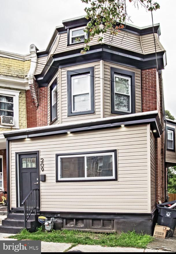 209 W 30TH STREET