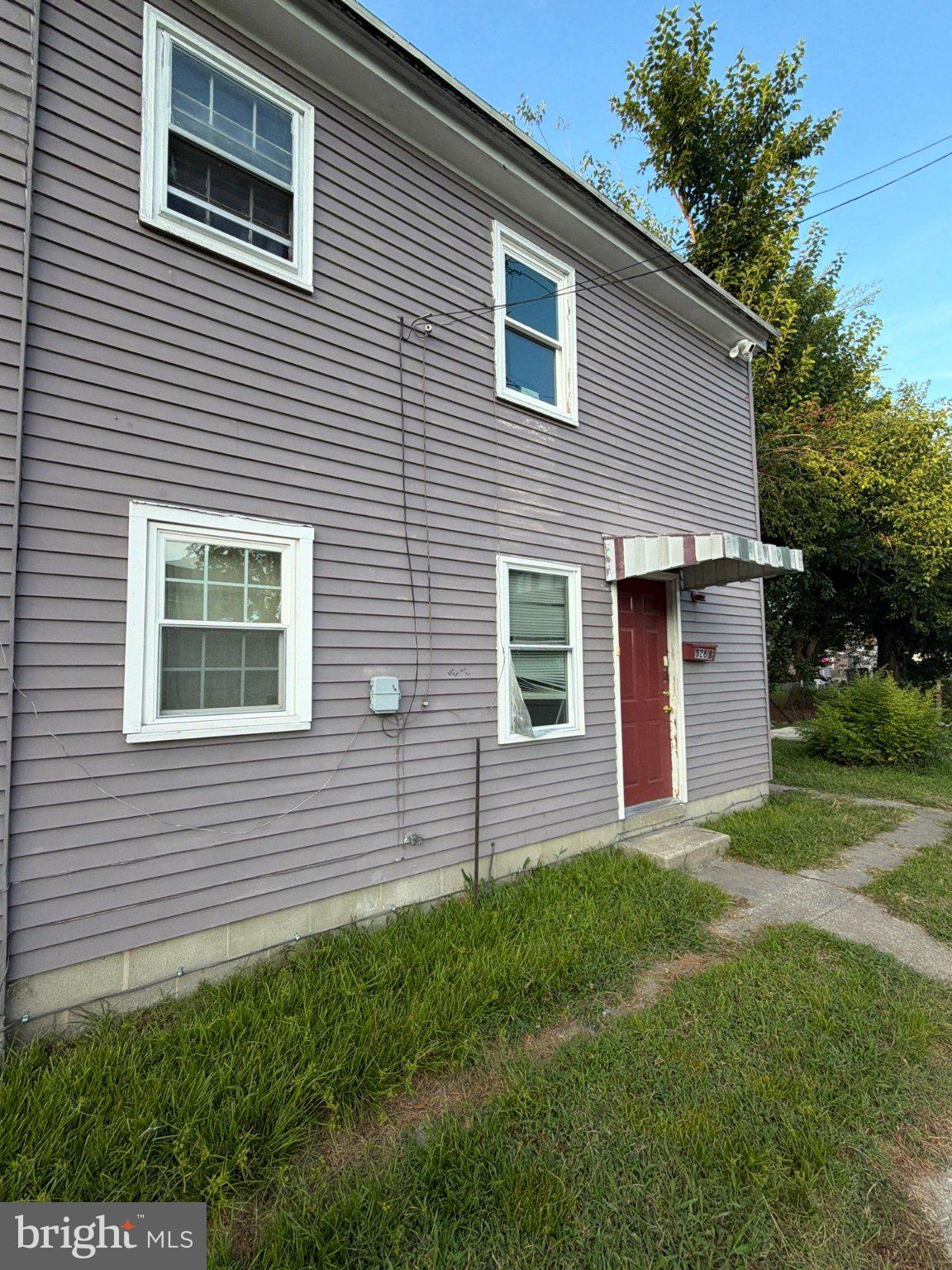 526 PINE STREET