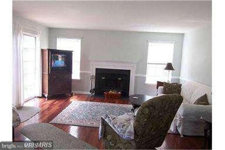 ARROWOOD - Residential Lease