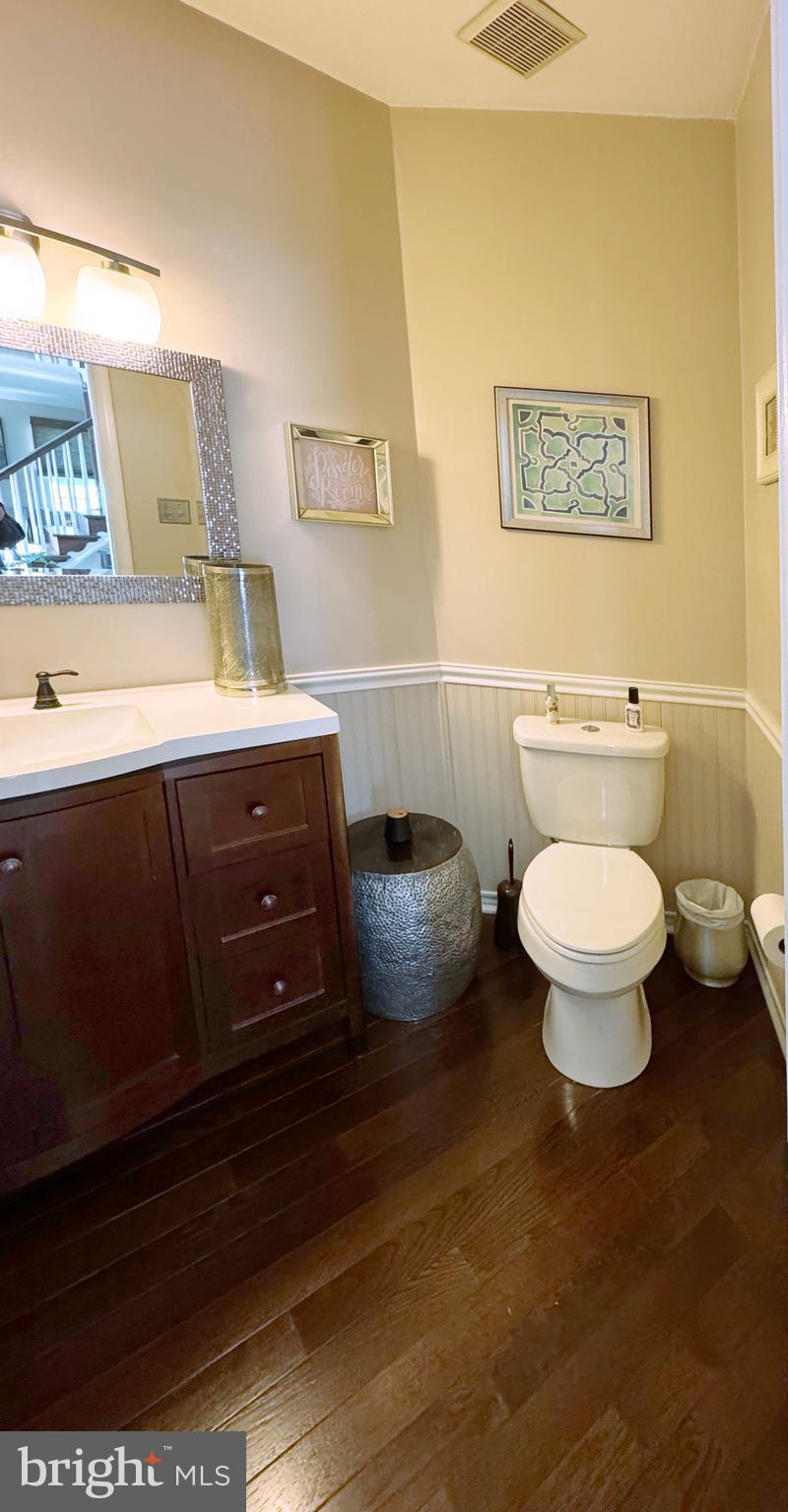 CEDAR GROVE FARM - Residential