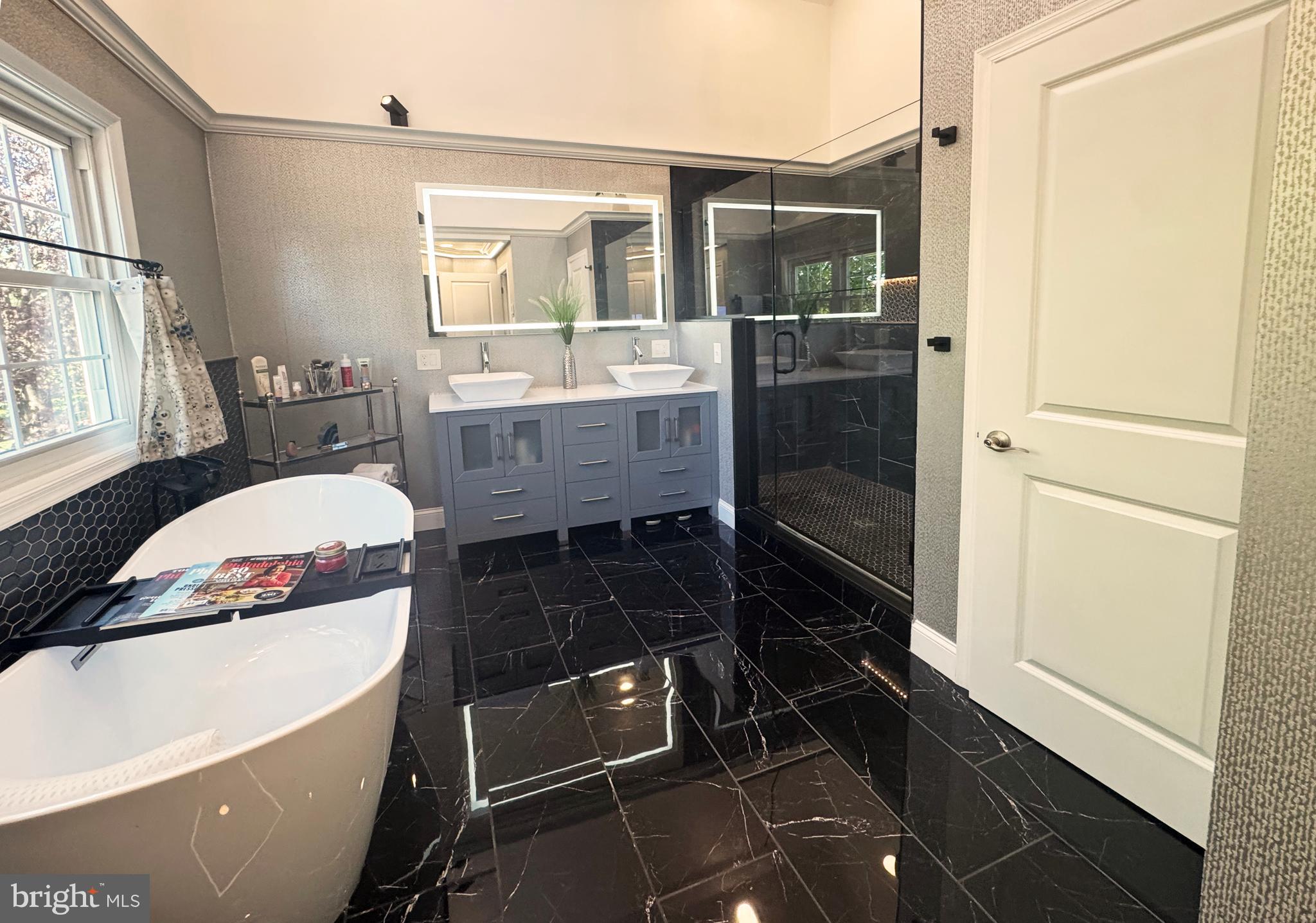 CEDAR GROVE FARM - Residential