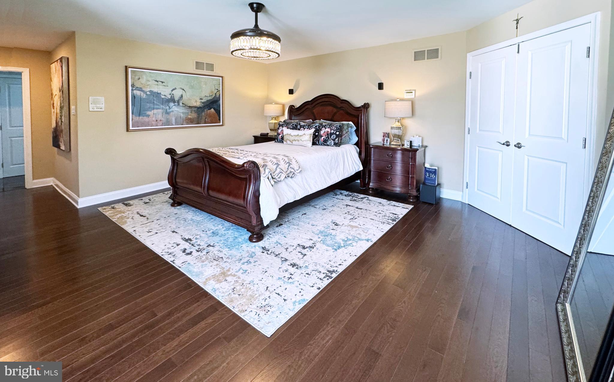 CEDAR GROVE FARM - Residential