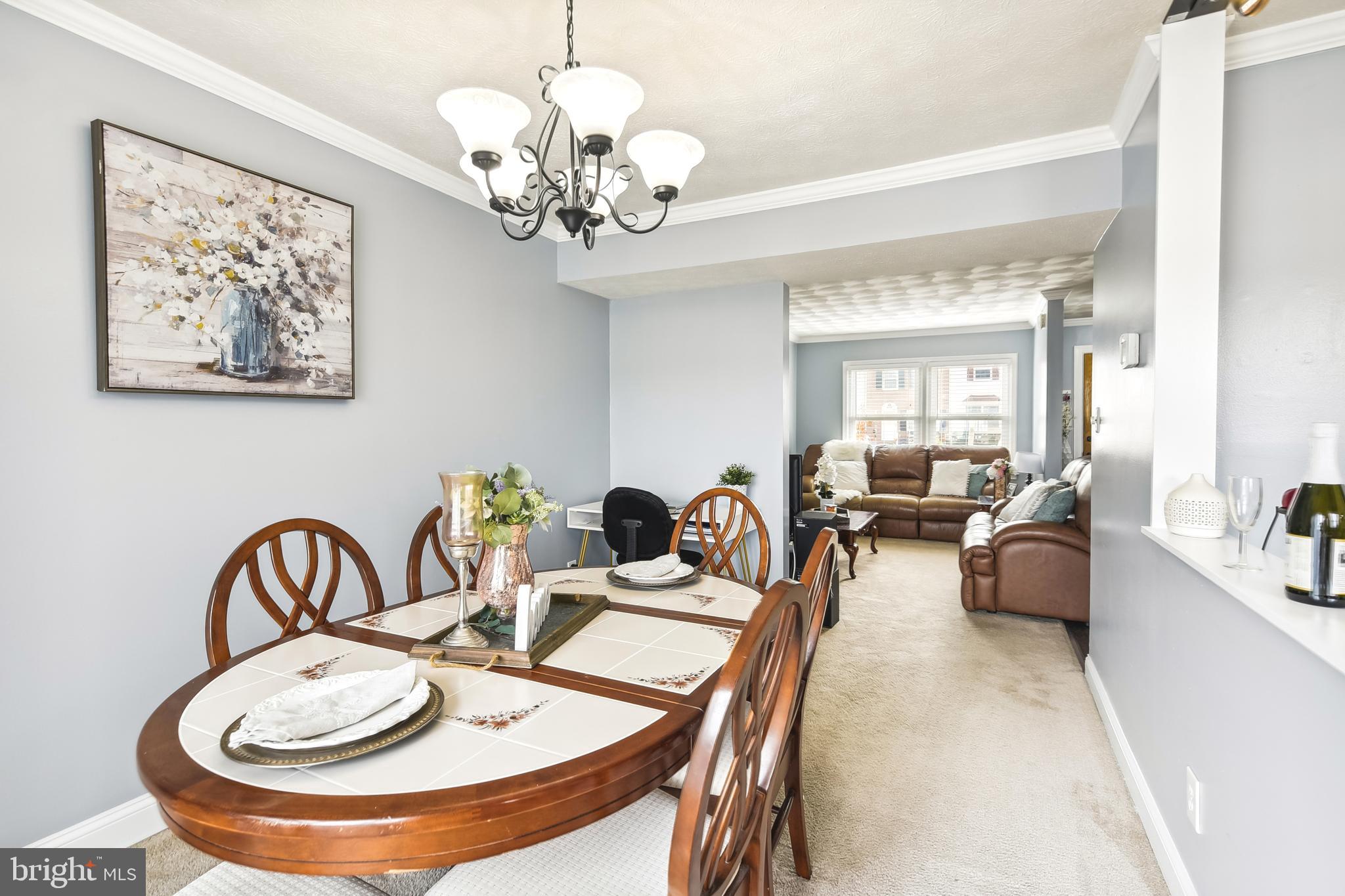 KINGS COURT - Residential