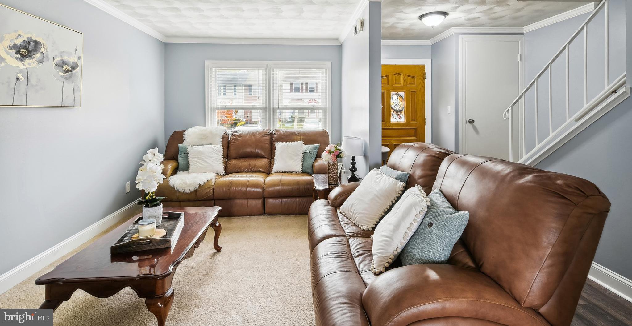 KINGS COURT - Residential