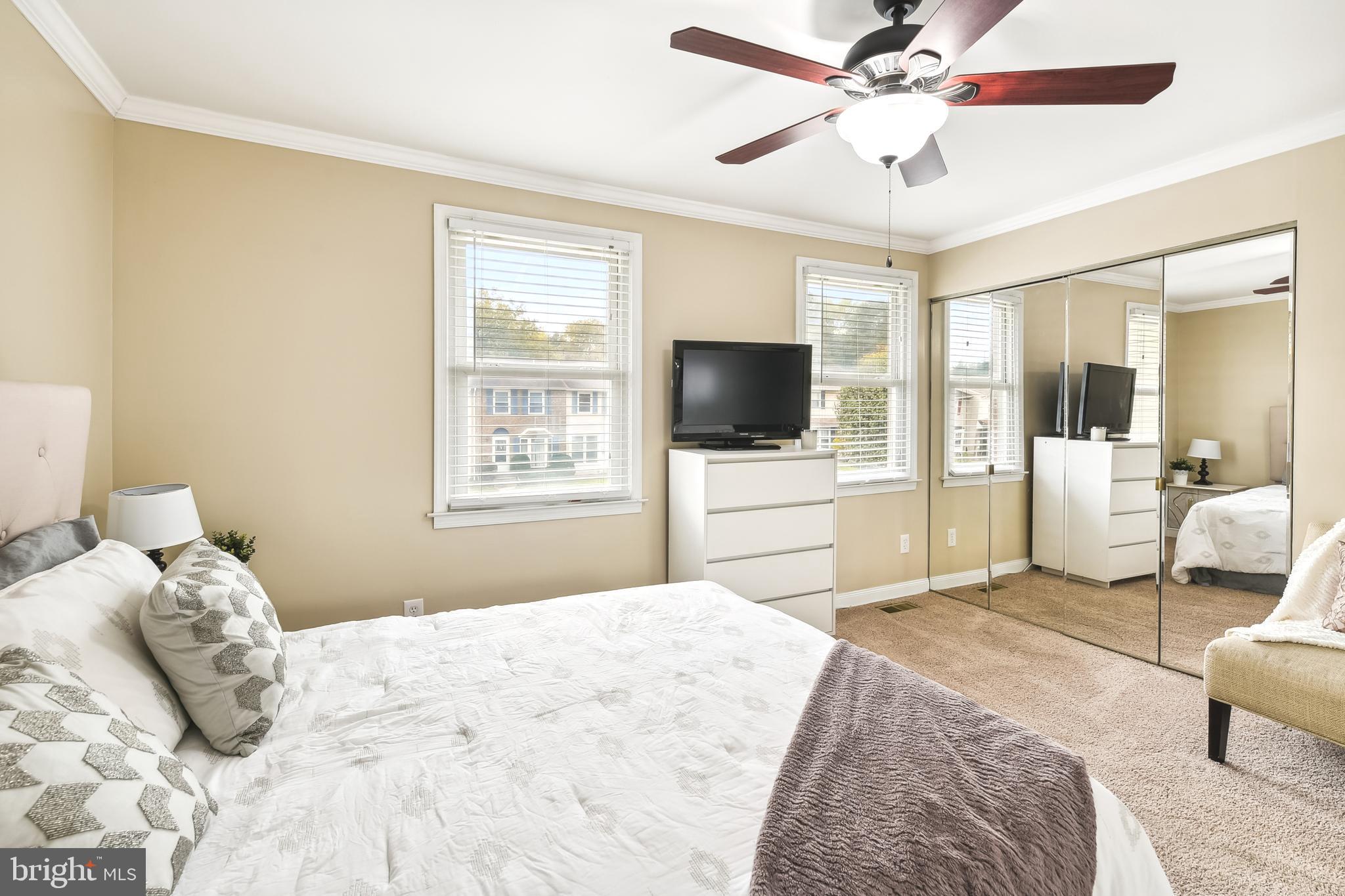 KINGS COURT - Residential