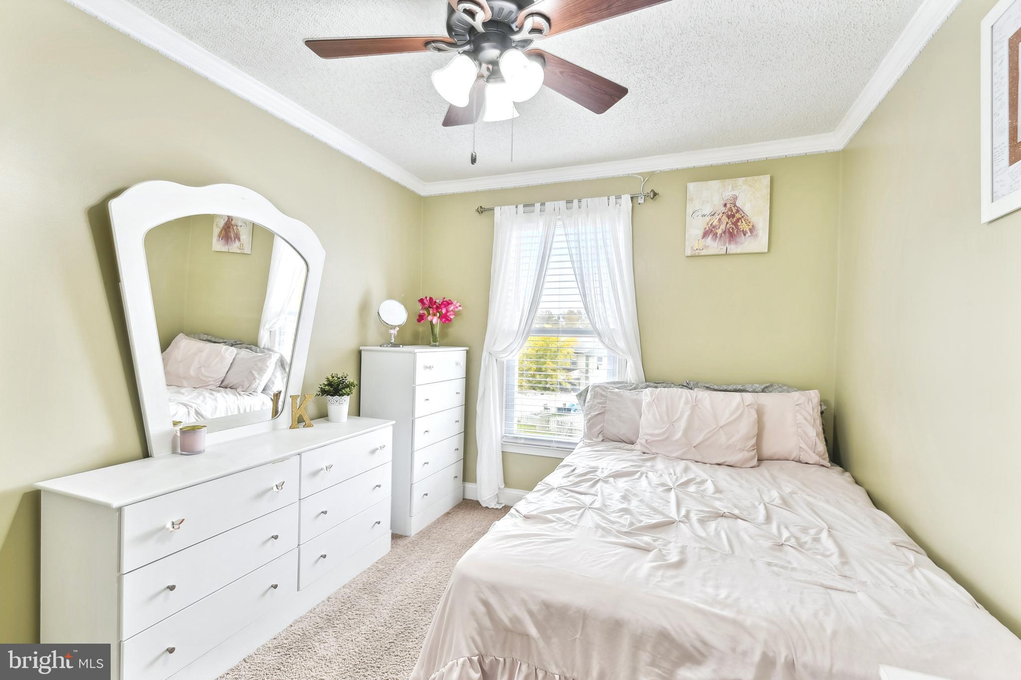 KINGS COURT - Residential