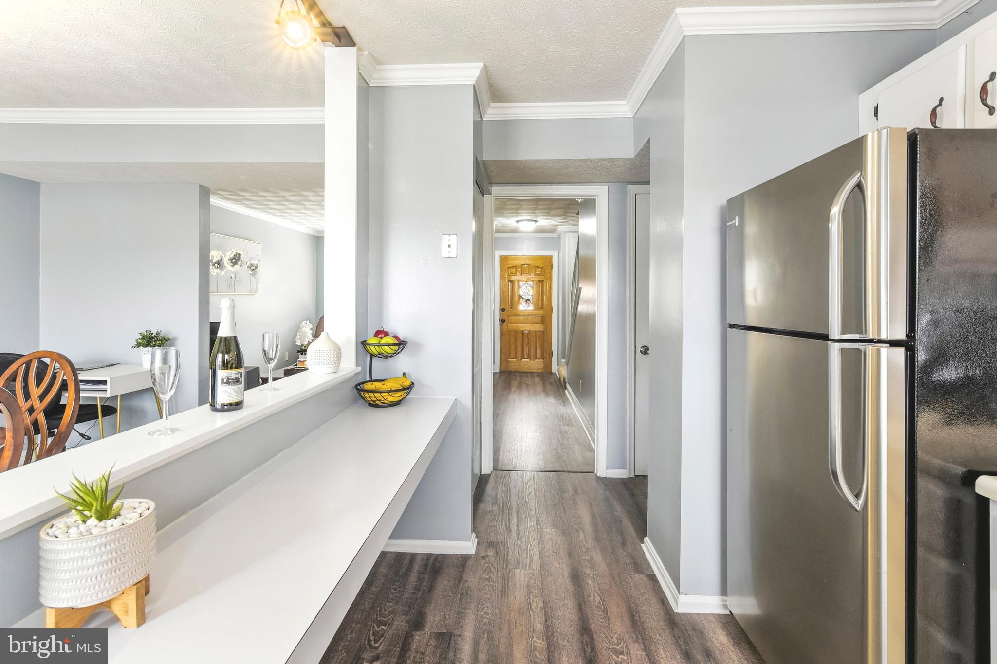 KINGS COURT - Residential