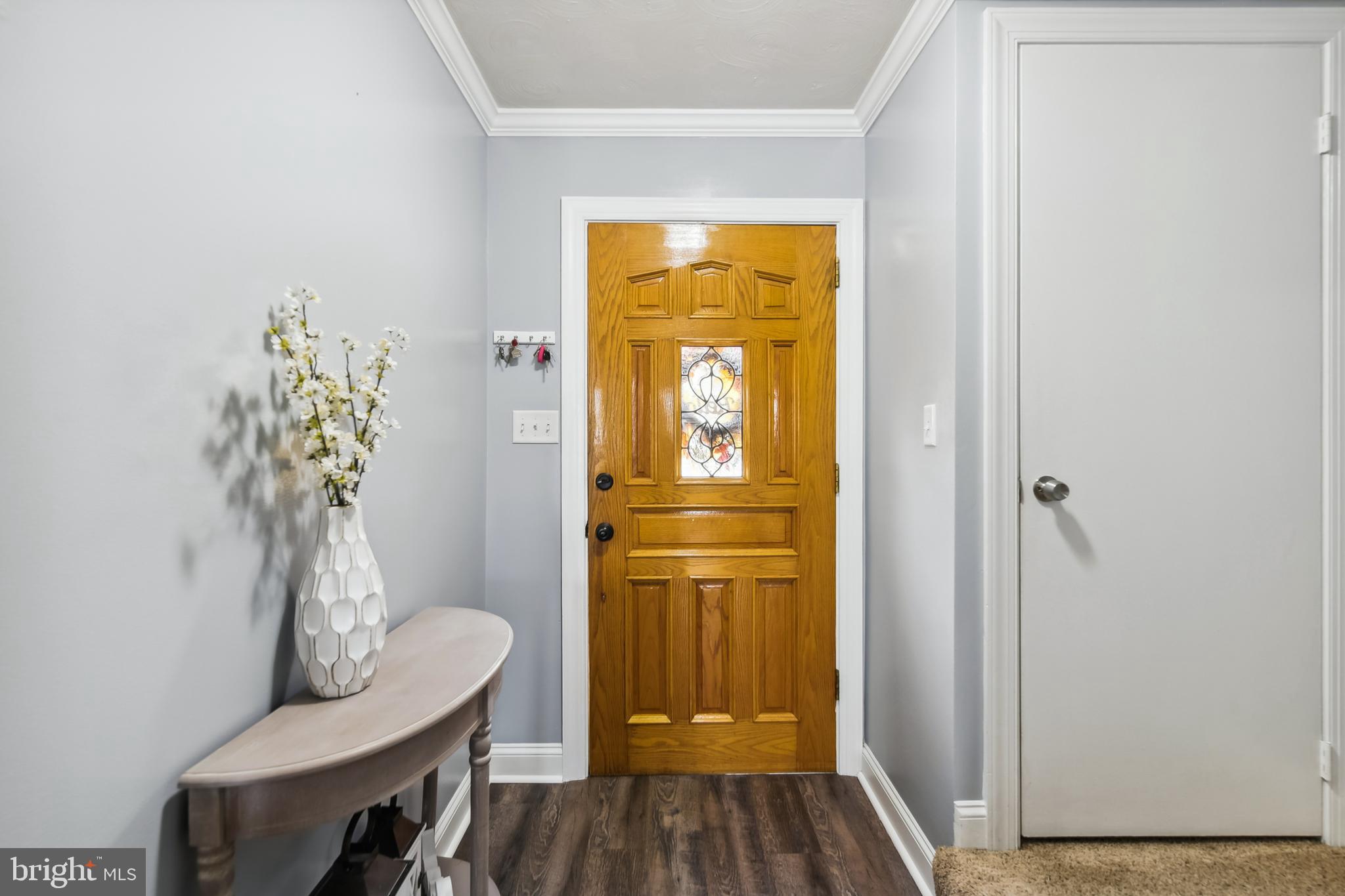 KINGS COURT - Residential