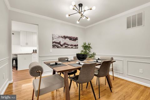 Tiny photo for 4619 4th Road N, ARLINGTON, VA 22203 (MLS # VAAR2072976)