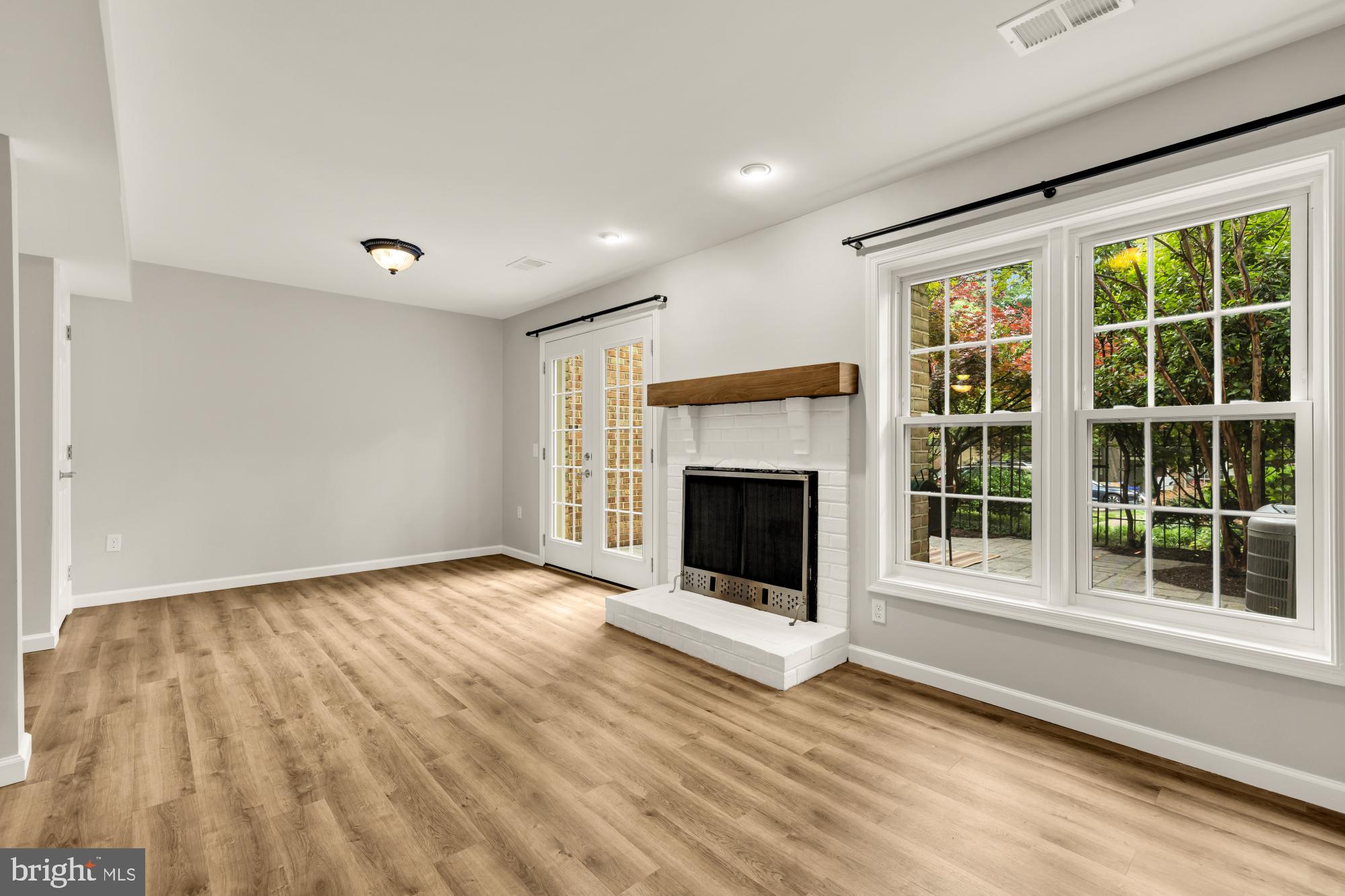 CATHCART SPRINGS - Residential