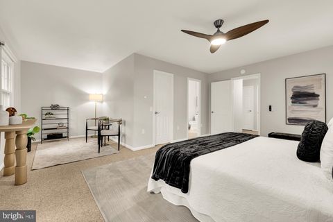 Tiny photo for 4619 4th Road N, ARLINGTON, VA 22203 (MLS # VAAR2072976)