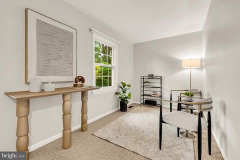 Tiny photo for 4619 4th Road N, ARLINGTON, VA 22203 (MLS # VAAR2072976)