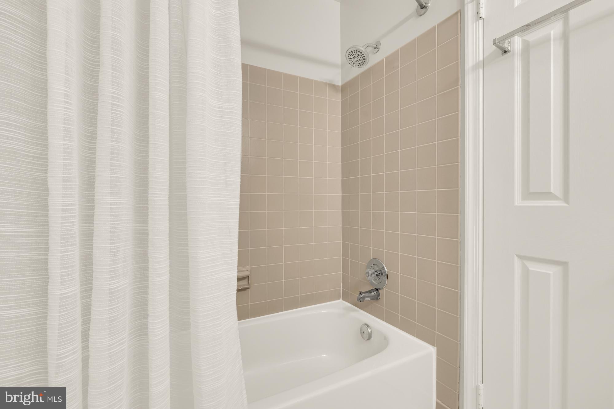 CATHCART SPRINGS - Residential