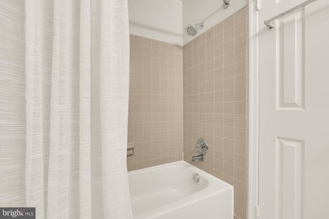 Tiny photo for 4619 4th Road N, ARLINGTON, VA 22203 (MLS # VAAR2072976)