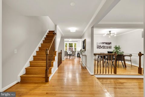 Tiny photo for 4619 4th Road N, ARLINGTON, VA 22203 (MLS # VAAR2072976)