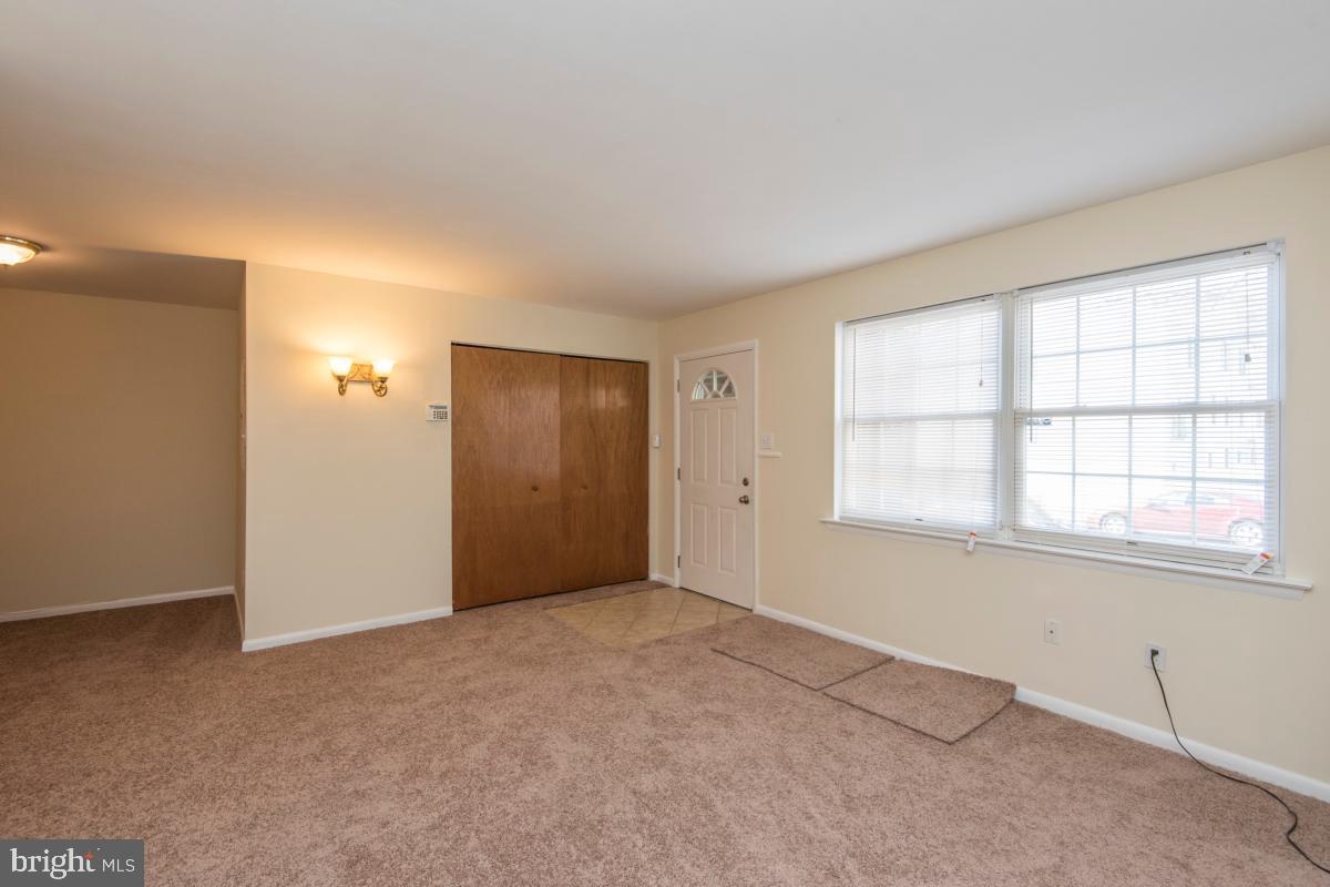 MANAYUNK - Residential Lease