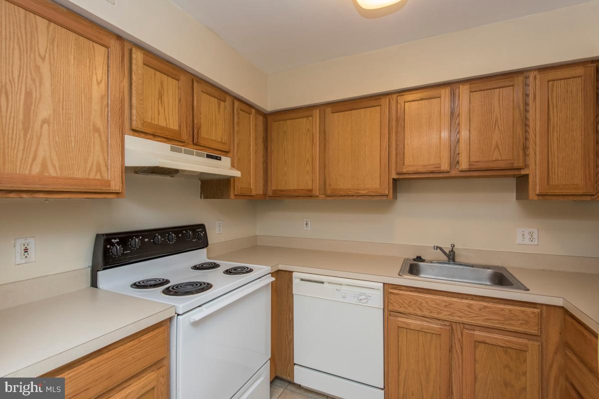 MANAYUNK - Residential Lease