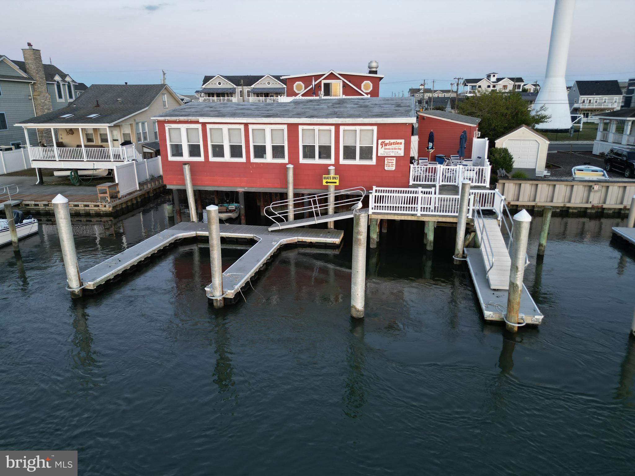 236 S. BAYVIEW DRIVE