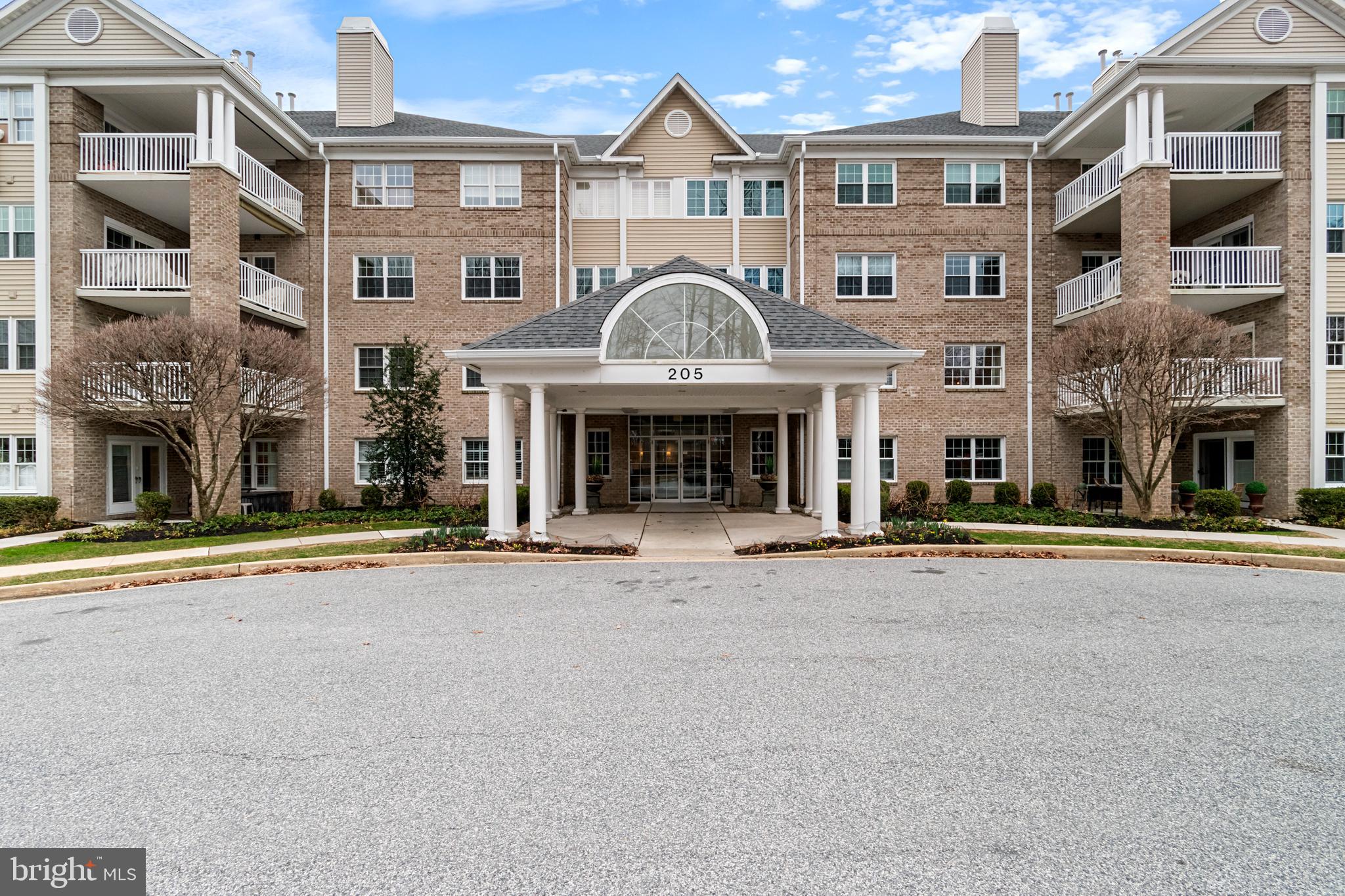 BELMONT FOREST - Residential