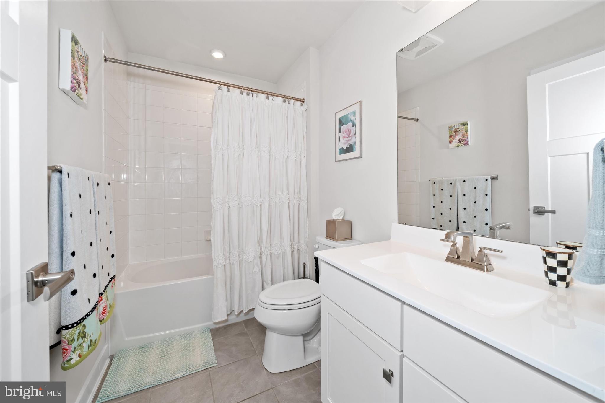 SINCLAIR SPRINGS - Residential