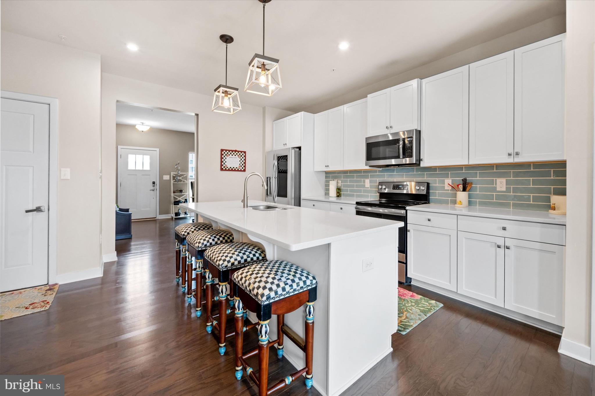 SINCLAIR SPRINGS - Residential