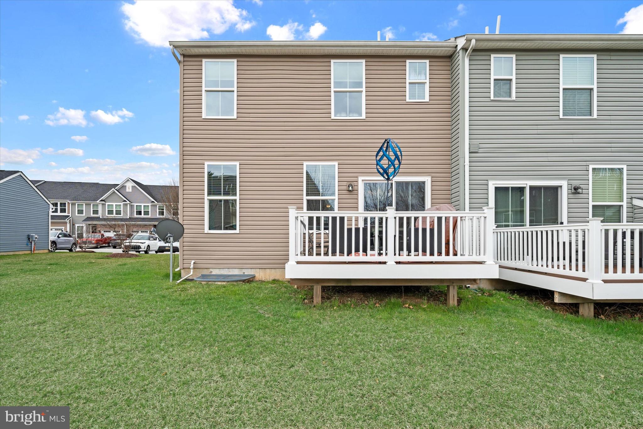 SINCLAIR SPRINGS - Residential