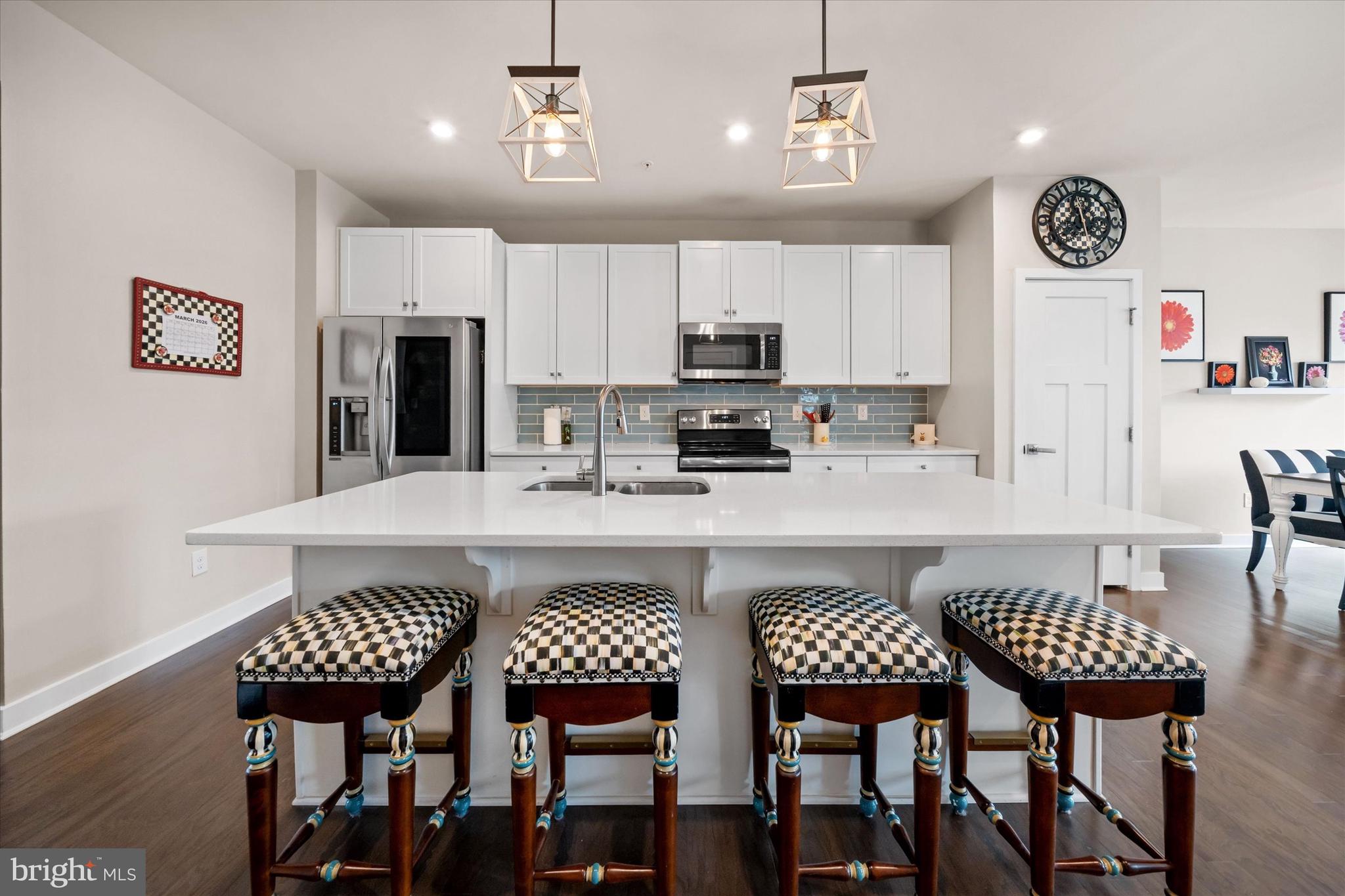 SINCLAIR SPRINGS - Residential