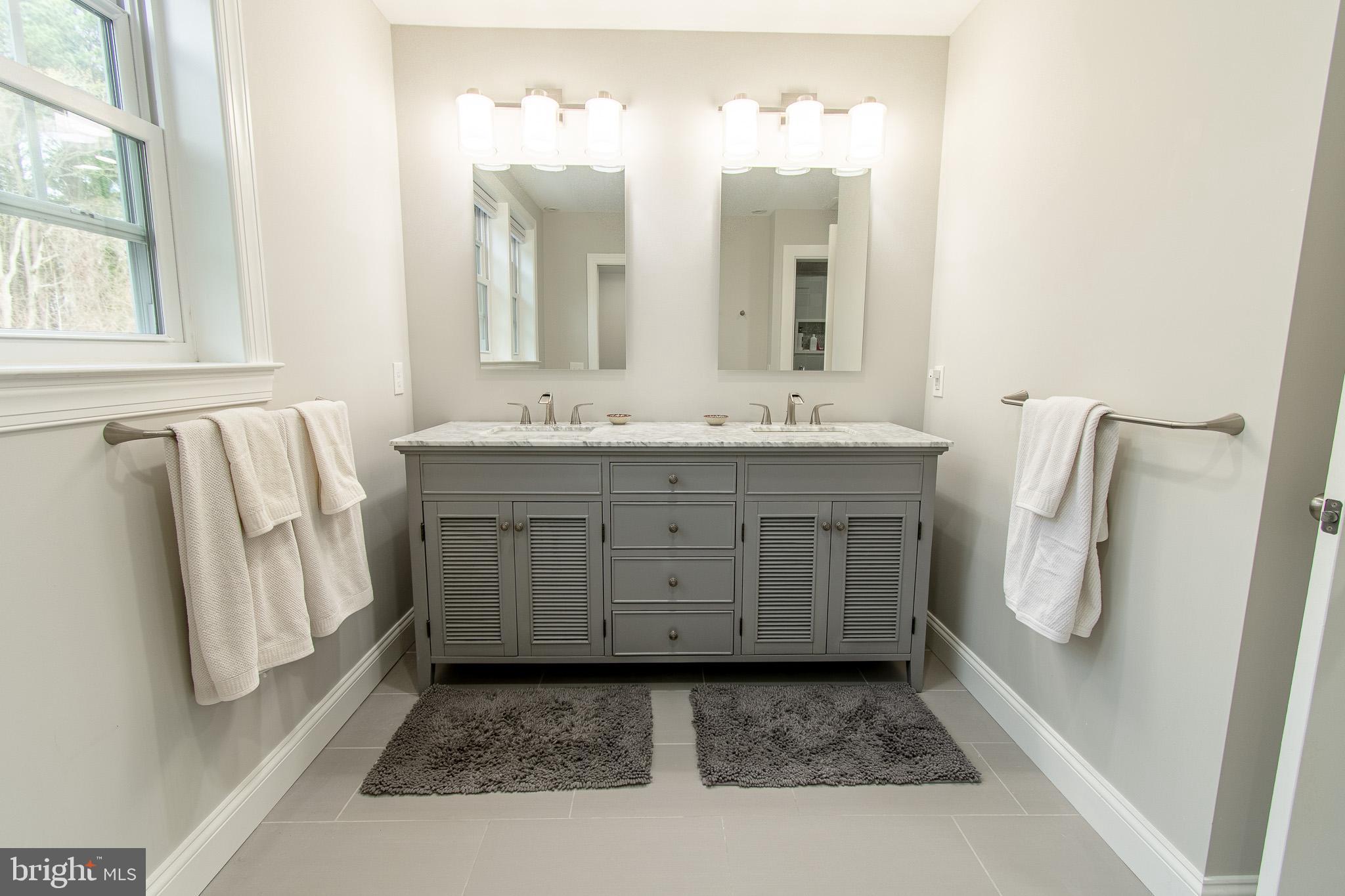 RIO VISTA - Residential