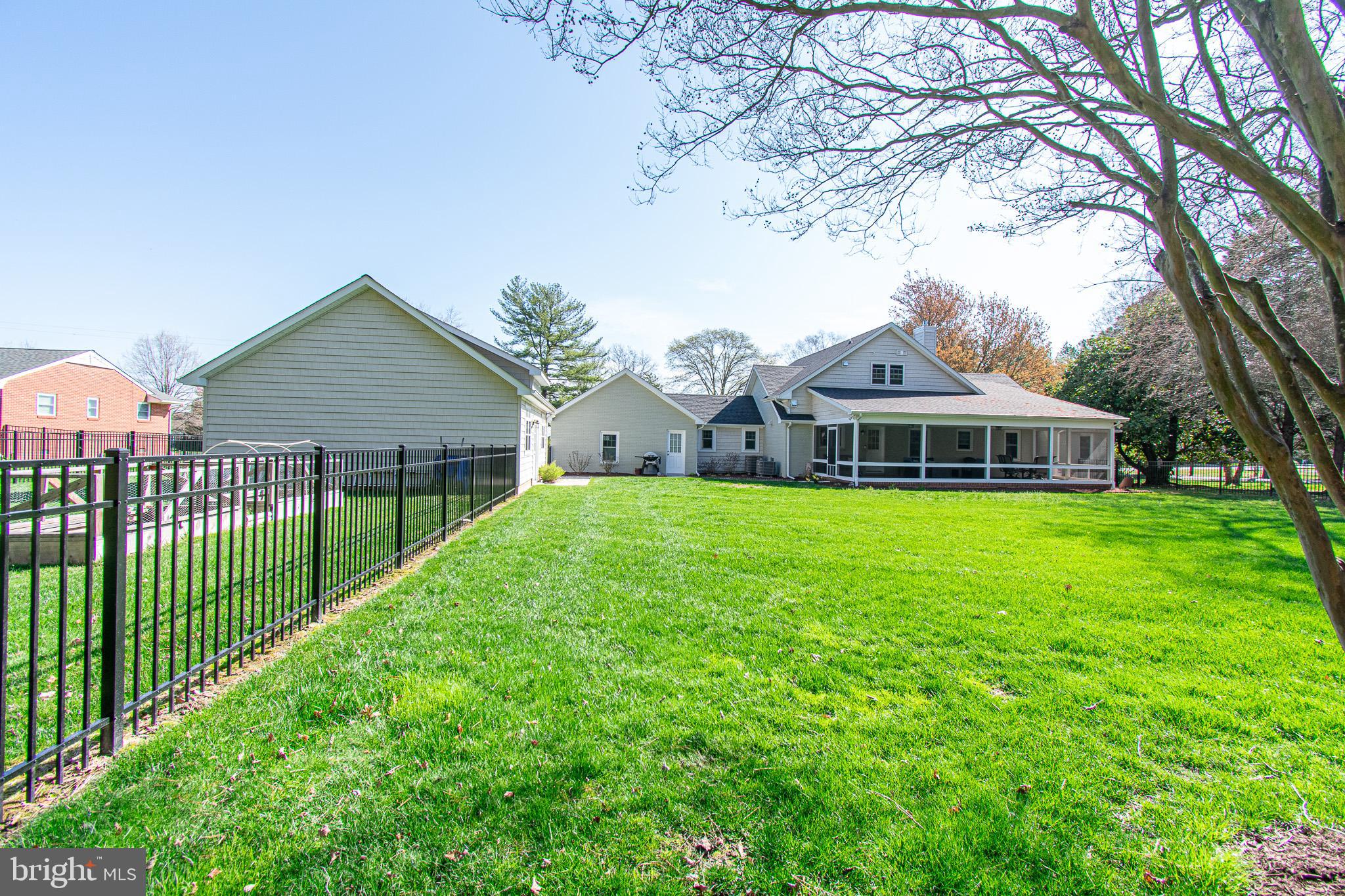 RIO VISTA - Residential