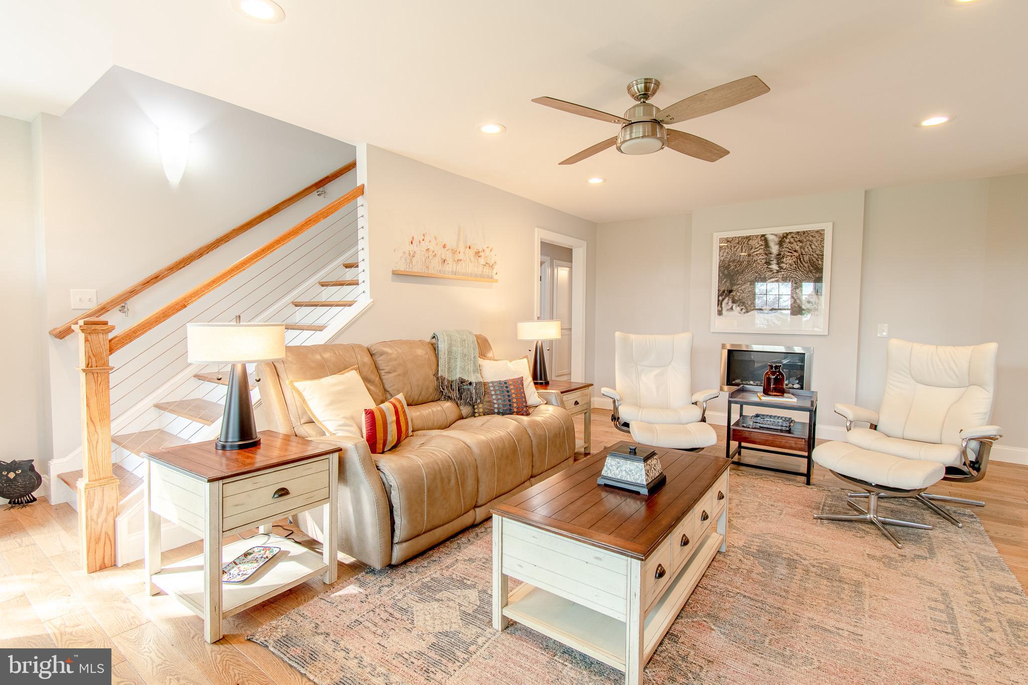 RIO VISTA - Residential