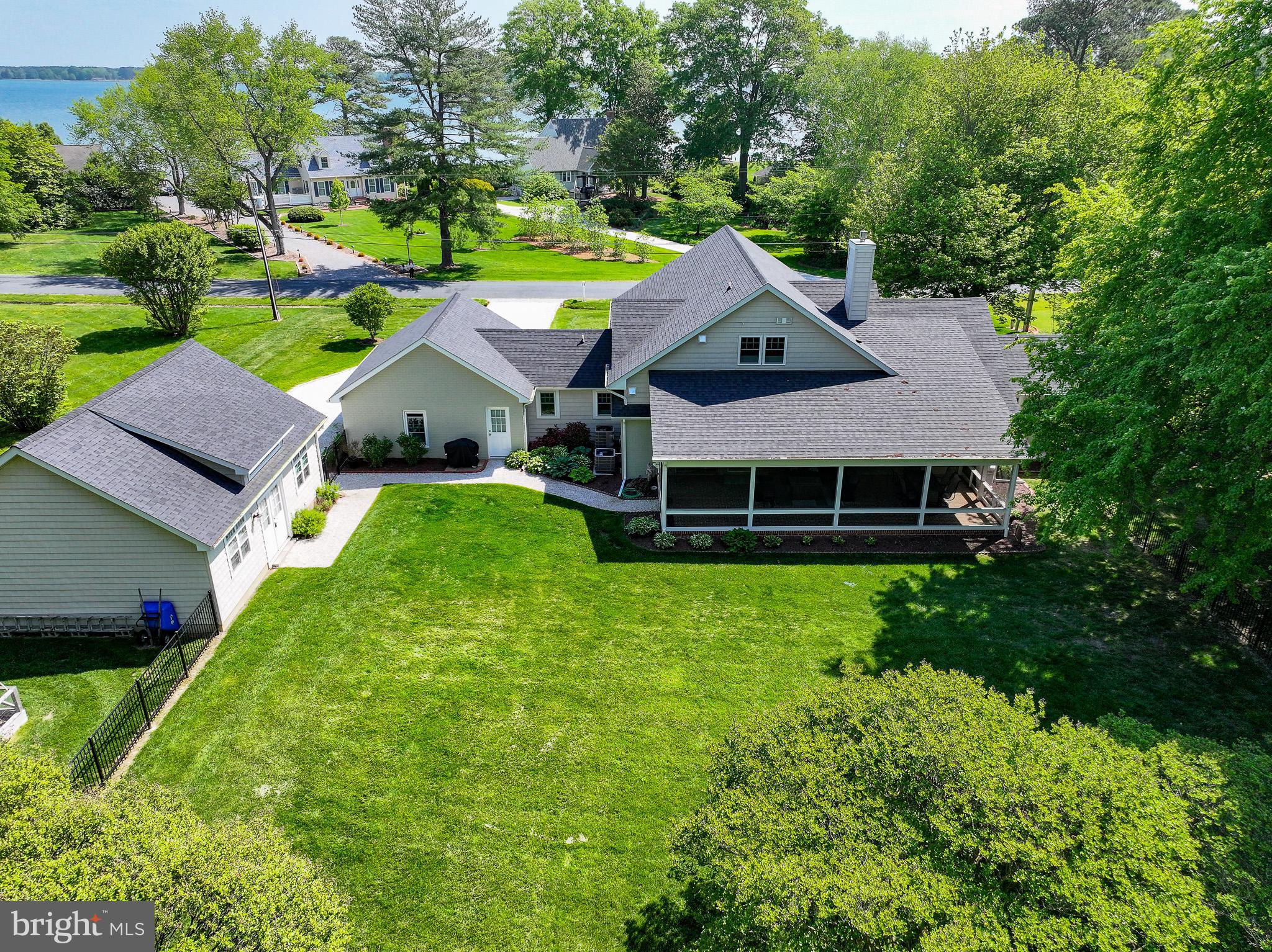 RIO VISTA - Residential