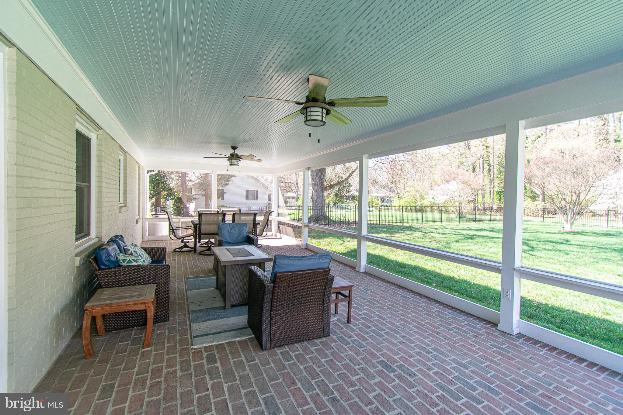 RIO VISTA - Residential