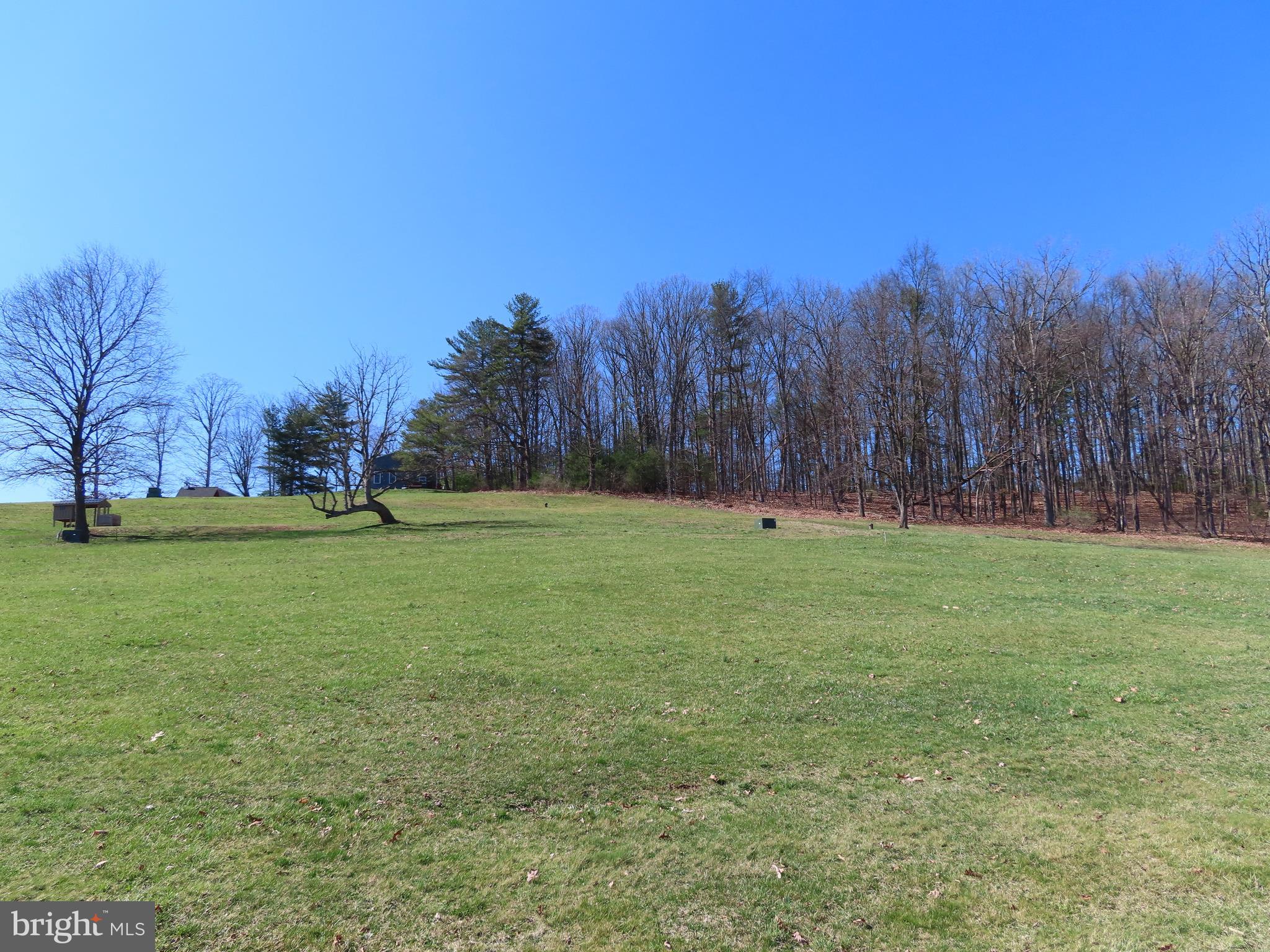 SCHOOL HOUSE VILLAGE - Land