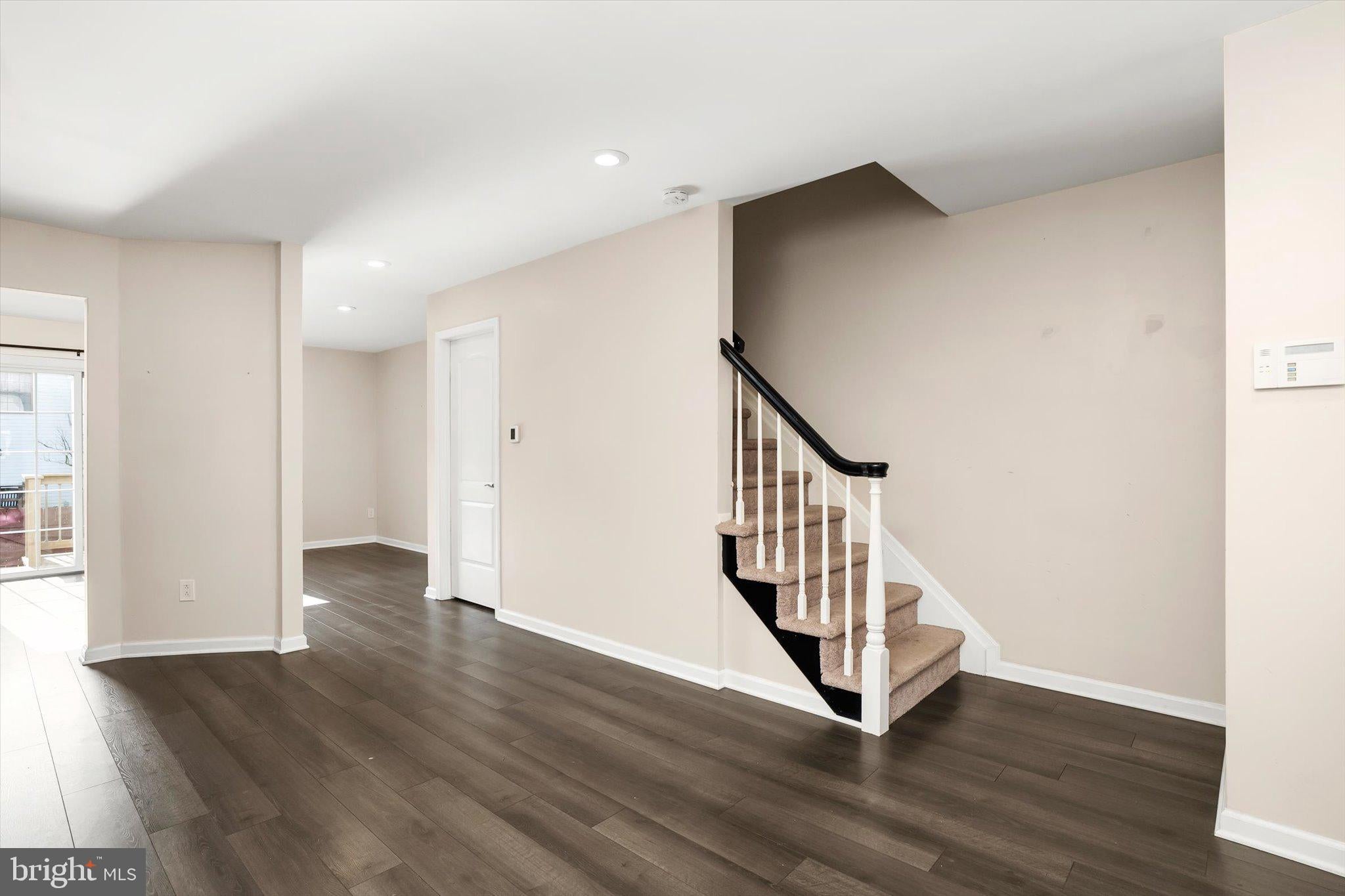 10 RYANS COURT
