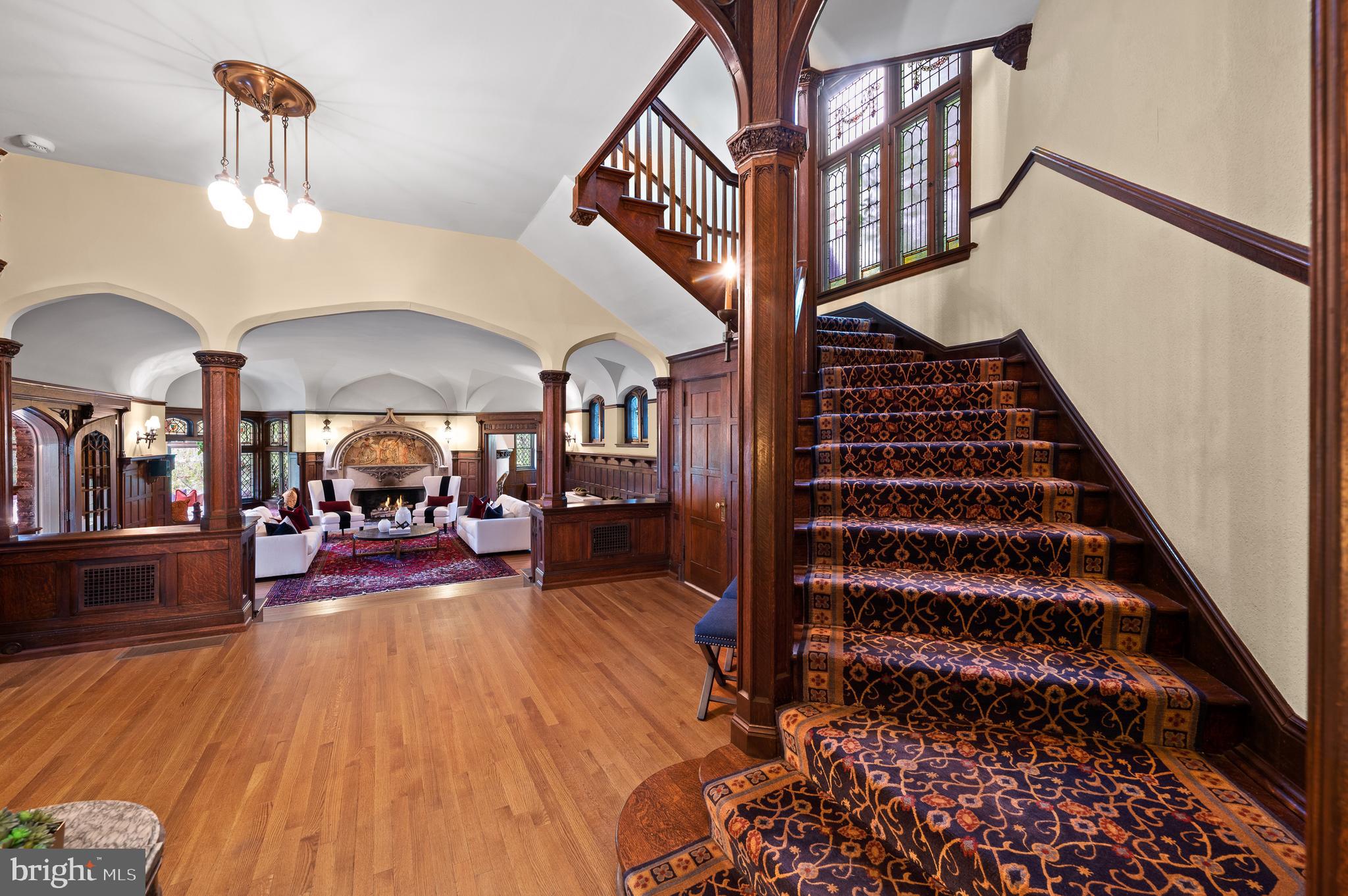 SOUTH WAYNE - Residential