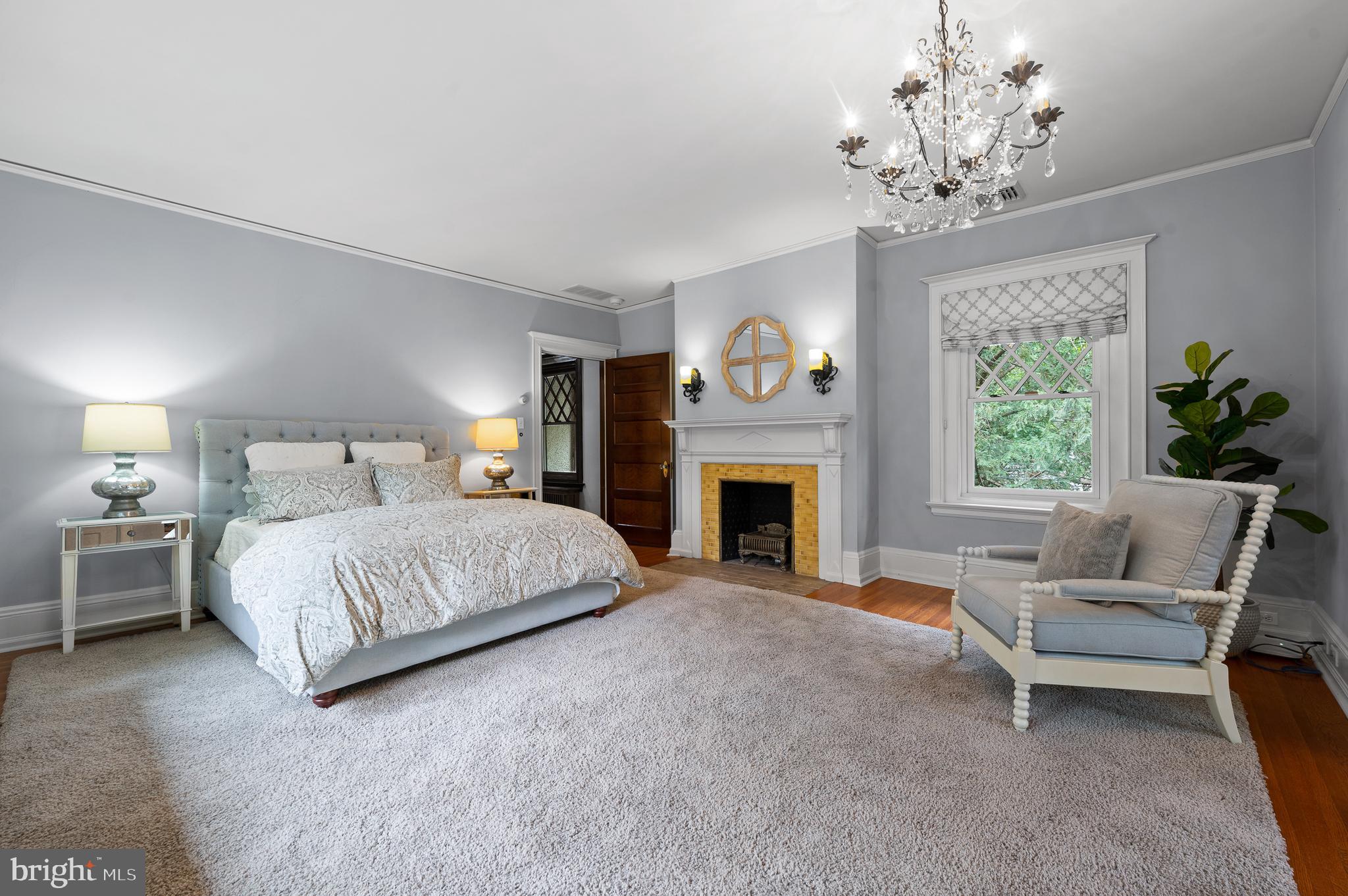SOUTH WAYNE - Residential