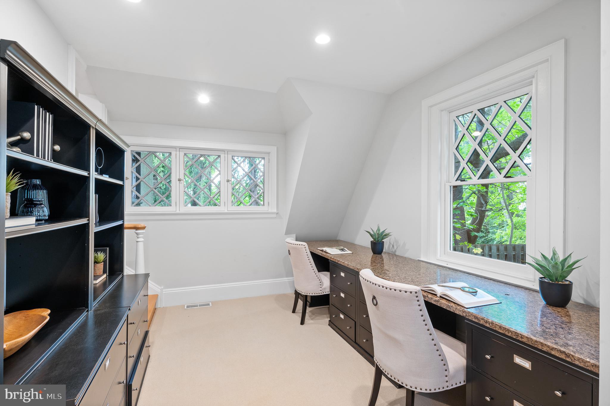 SOUTH WAYNE - Residential