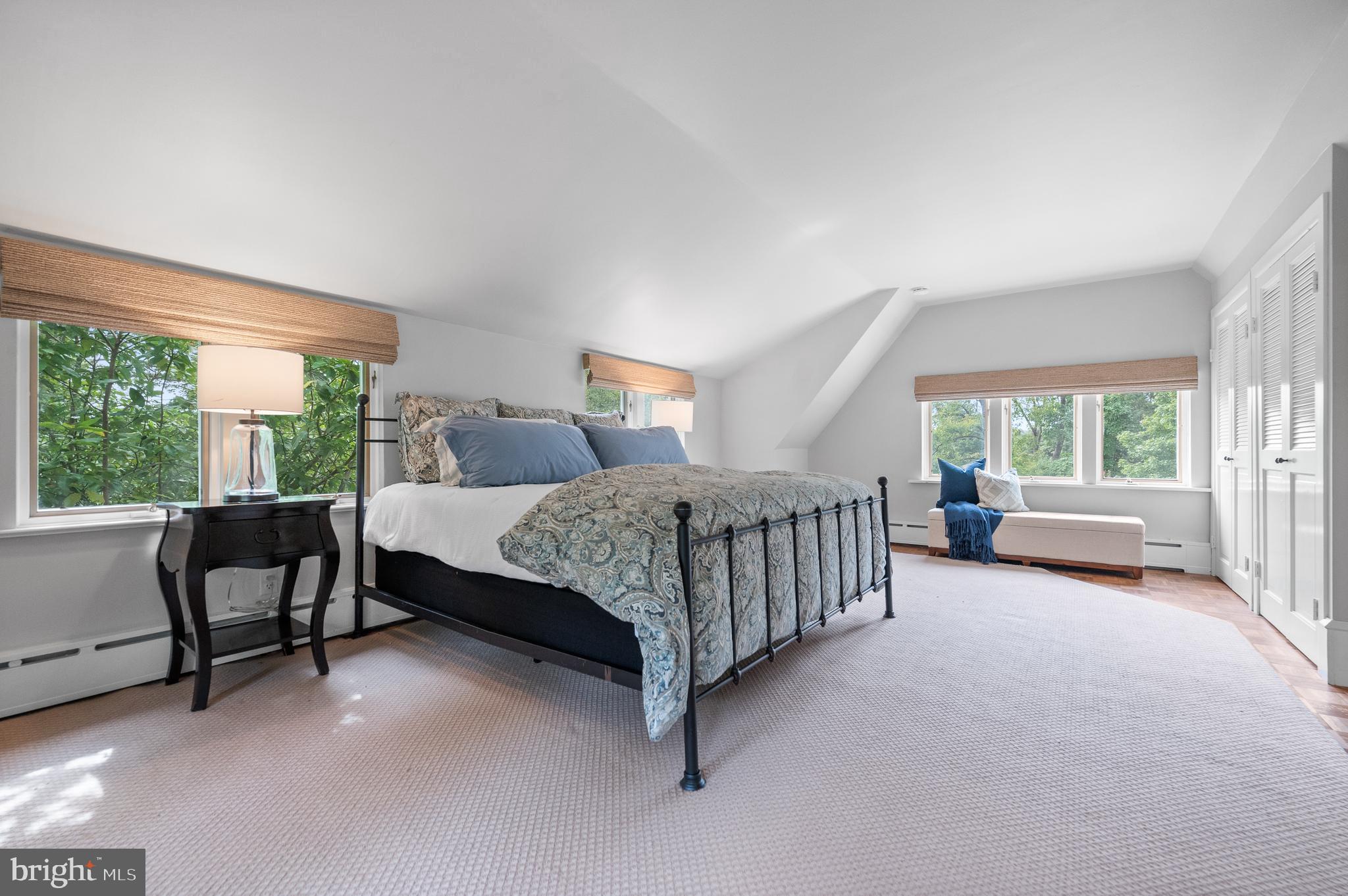 SOUTH WAYNE - Residential