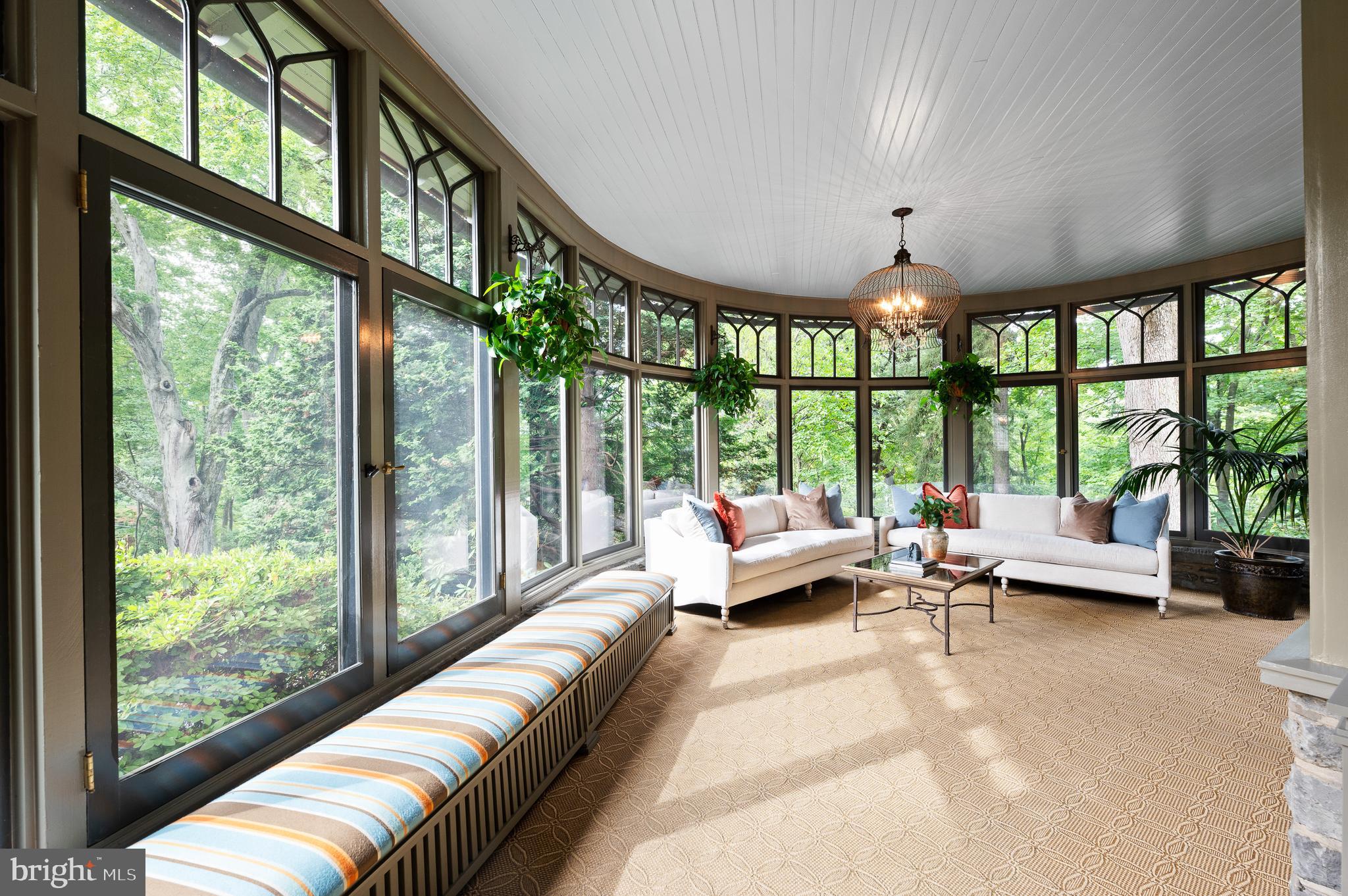 SOUTH WAYNE - Residential