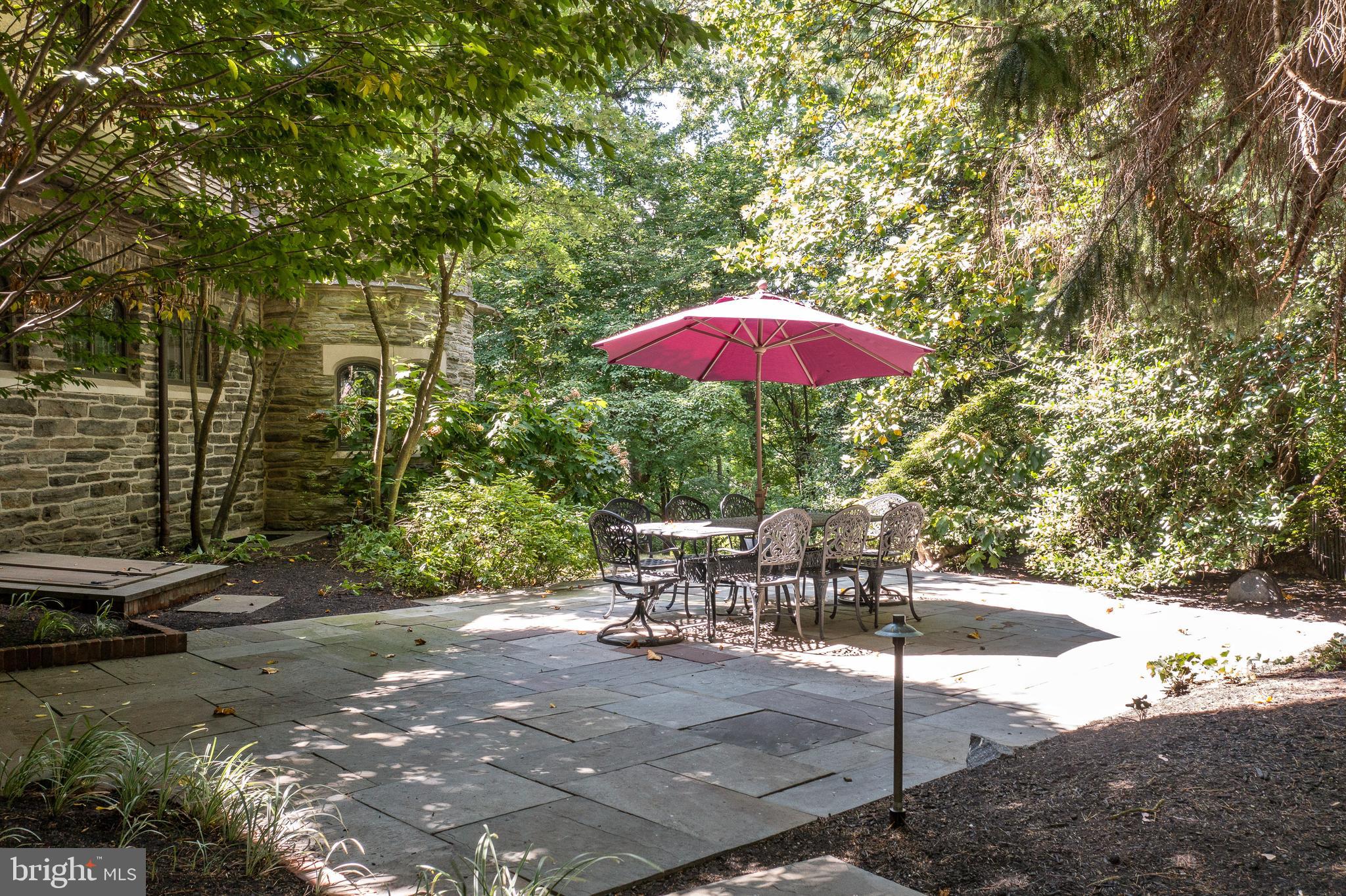 SOUTH WAYNE - Residential