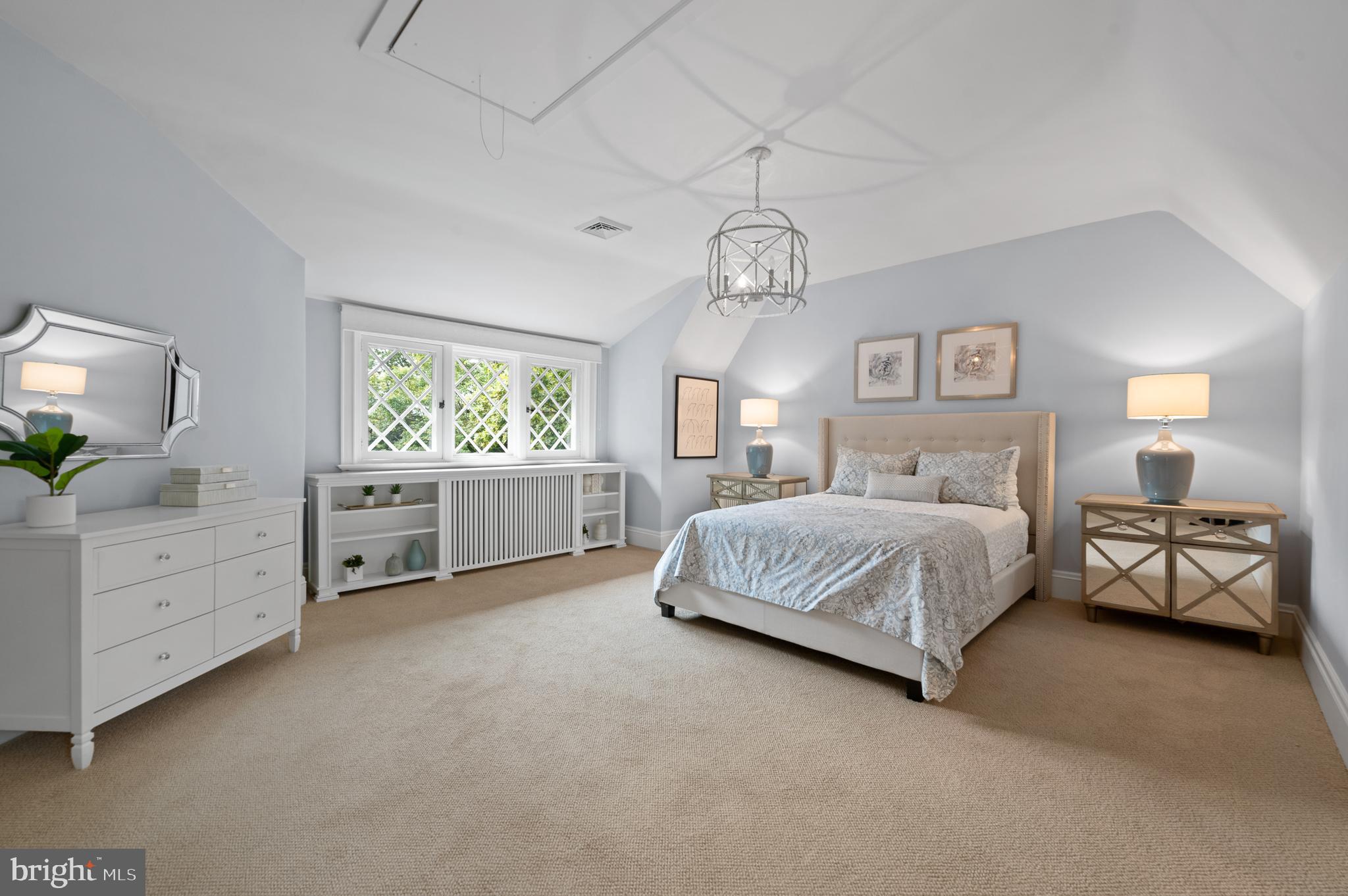 SOUTH WAYNE - Residential