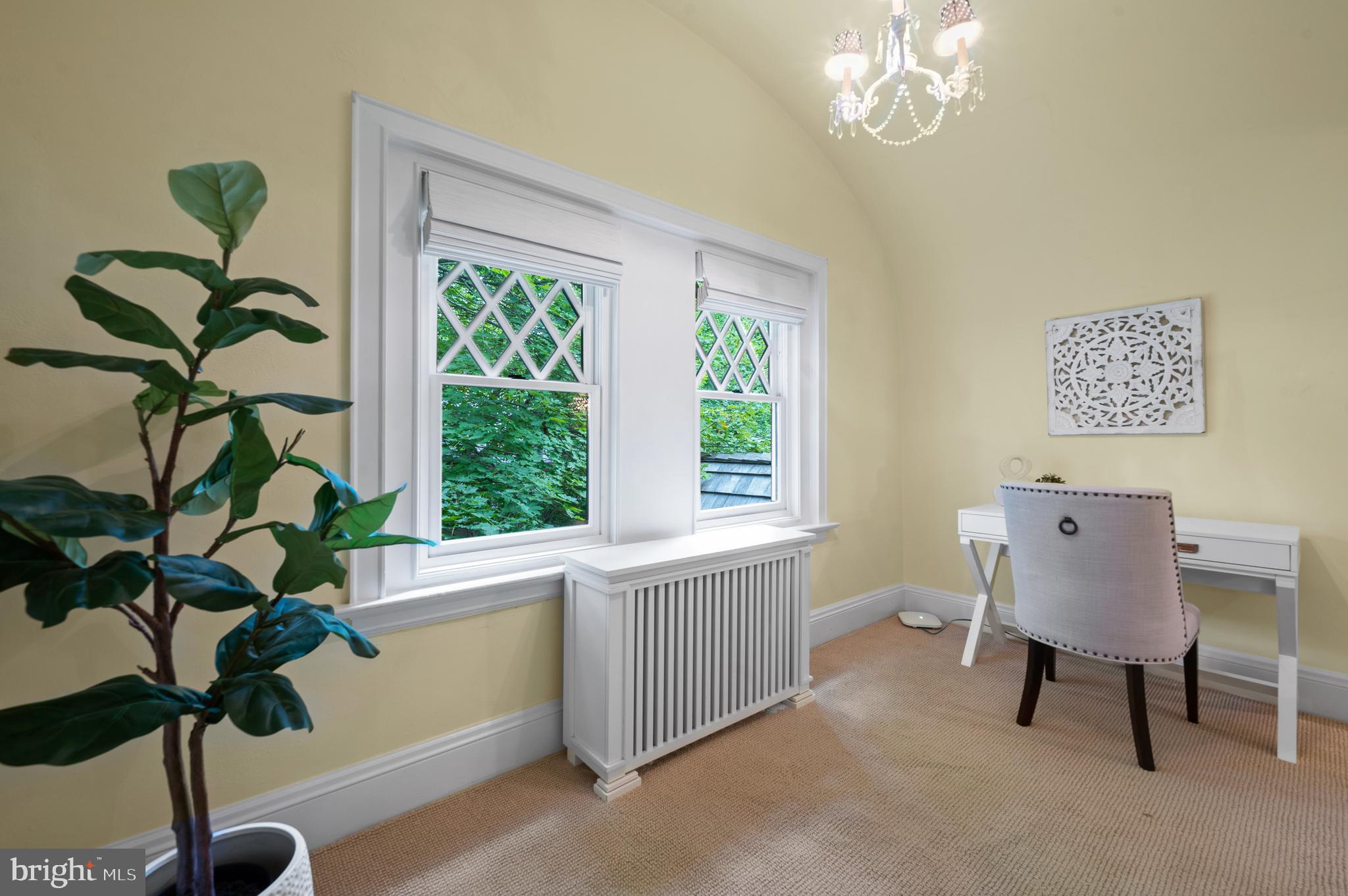 SOUTH WAYNE - Residential